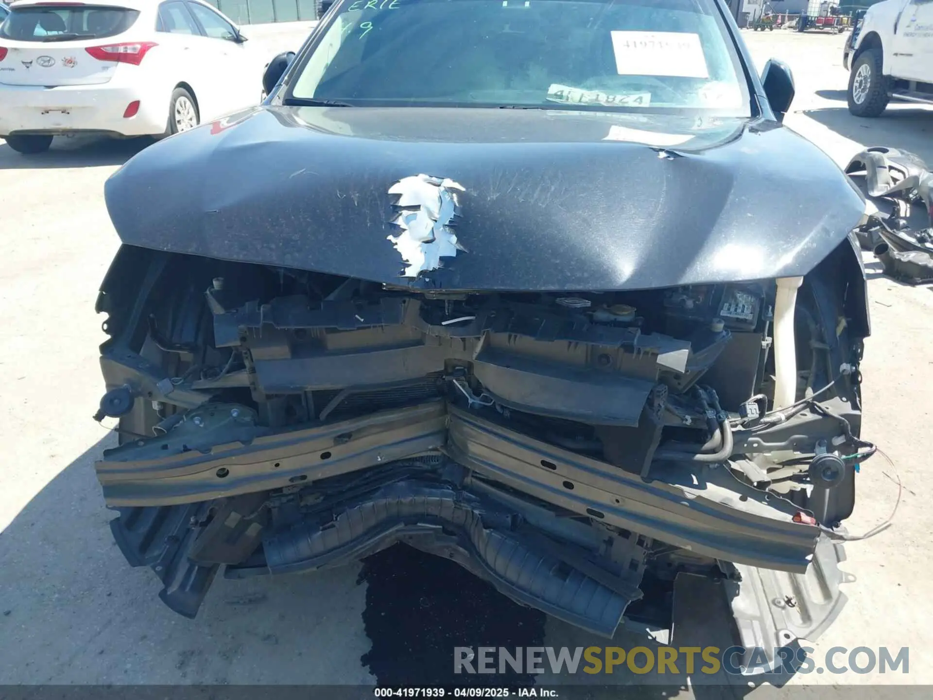 6 Photograph of a damaged car 4S4BSETC1K3394417 SUBARU OUTBACK 2019