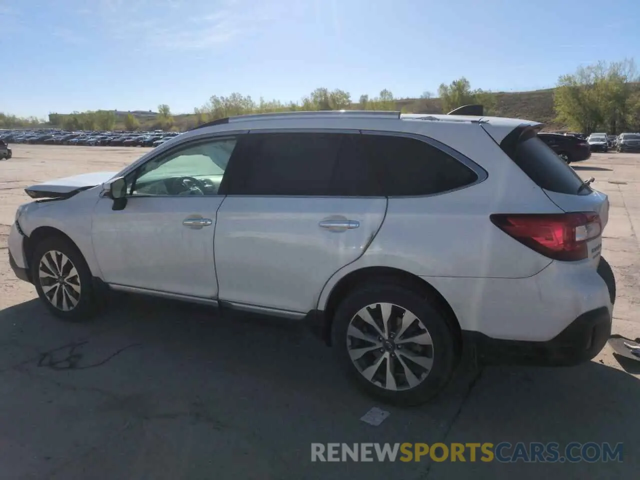 2 Photograph of a damaged car 4S4BSETC6K3211464 SUBARU OUTBACK 2019