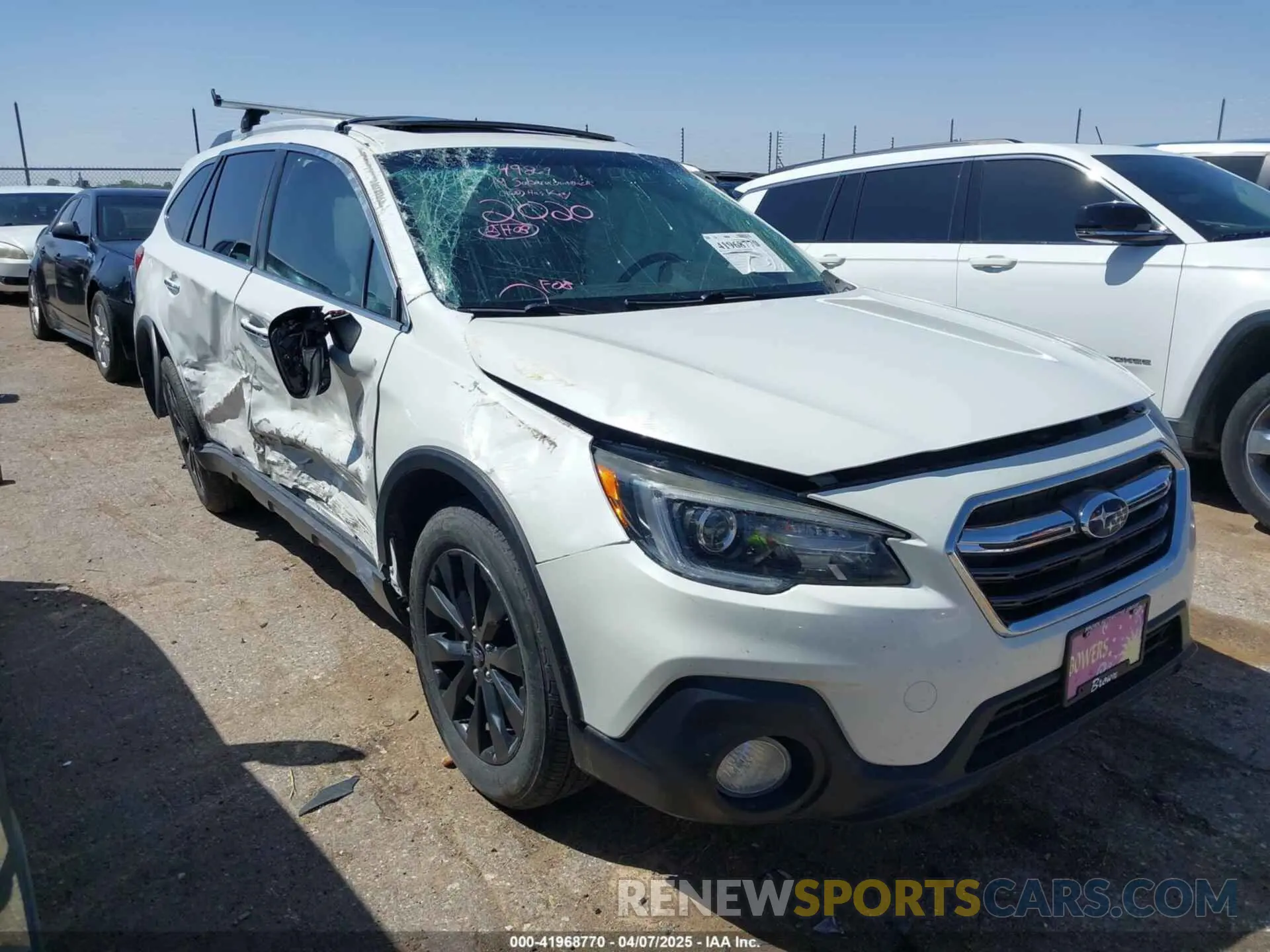 1 Photograph of a damaged car 4S4BSETC9K3302020 SUBARU OUTBACK 2019