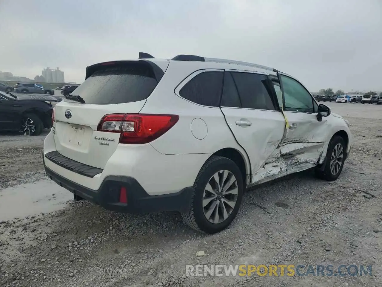 3 Photograph of a damaged car 4S4BSETC9K3380832 SUBARU OUTBACK 2019