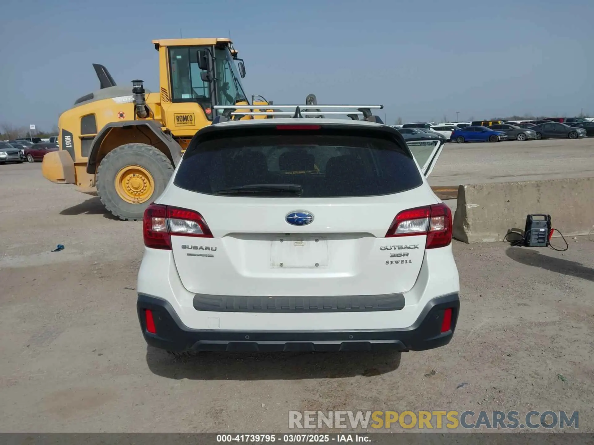 16 Photograph of a damaged car 4S4BSETCXK3242989 SUBARU OUTBACK 2019