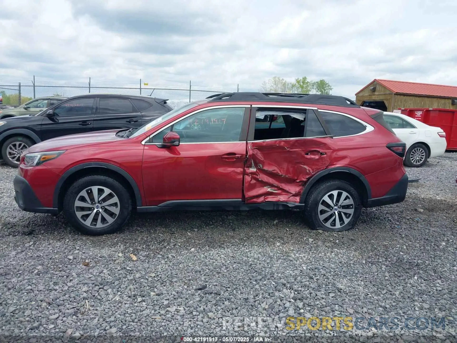 15 Photograph of a damaged car 4S4BTAEC3L3230073 SUBARU OUTBACK 2020