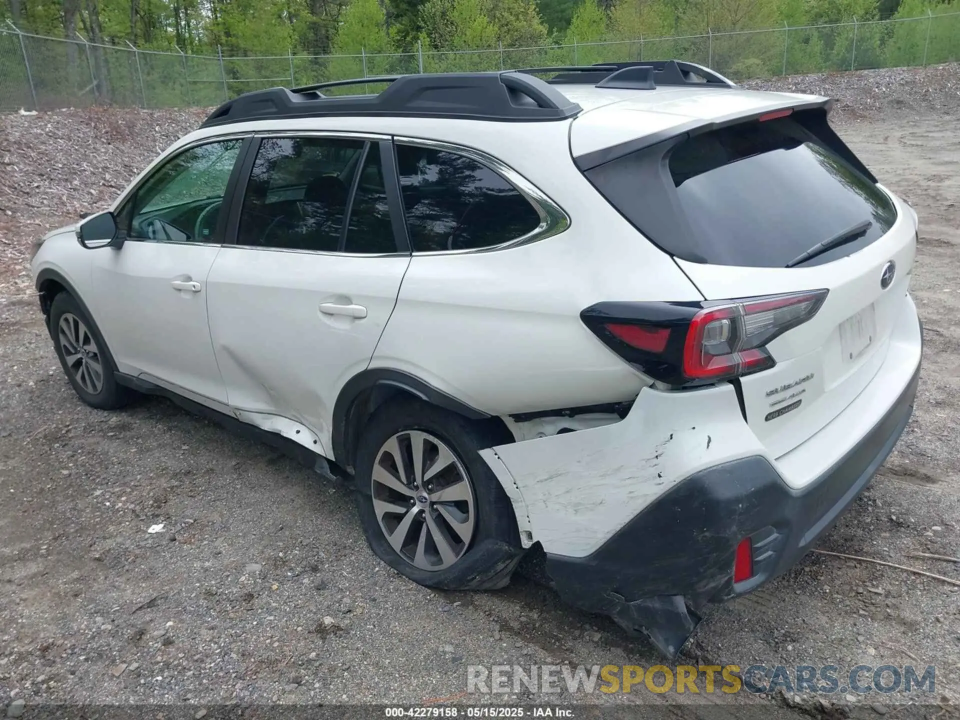 3 Фотография поврежденного автомобиля 4S4BTAEC9L3109130 SUBARU OUTBACK 2020