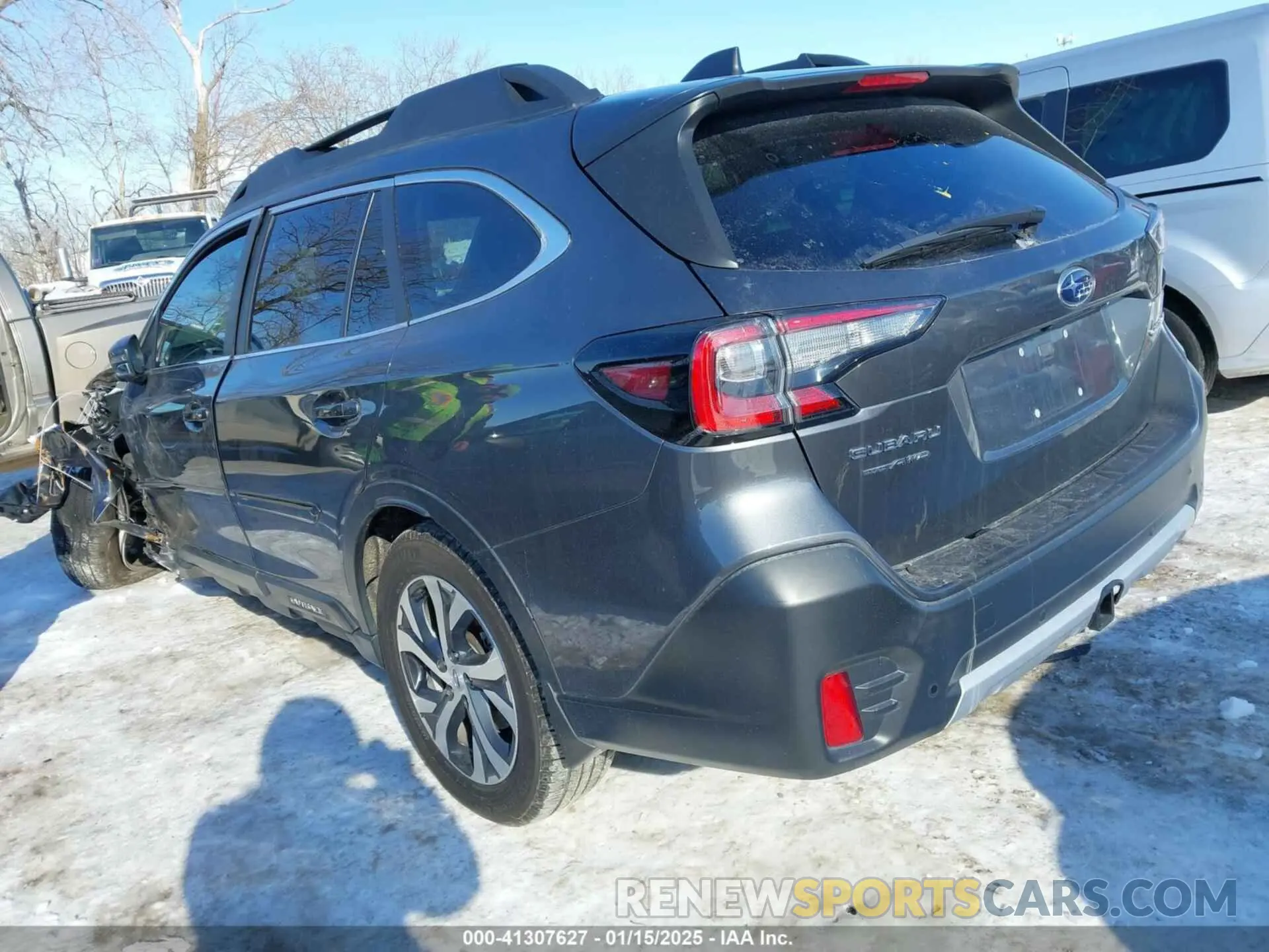 3 Photograph of a damaged car 4S4BTANC1L3260155 SUBARU OUTBACK 2020