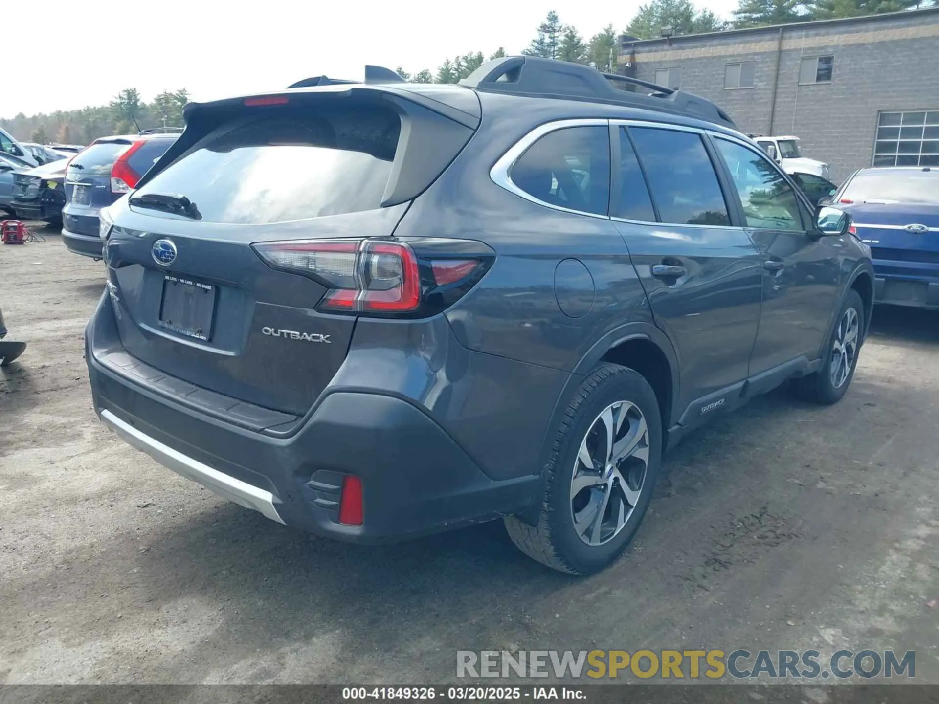 4 Photograph of a damaged car 4S4BTANC4L3105308 SUBARU OUTBACK 2020