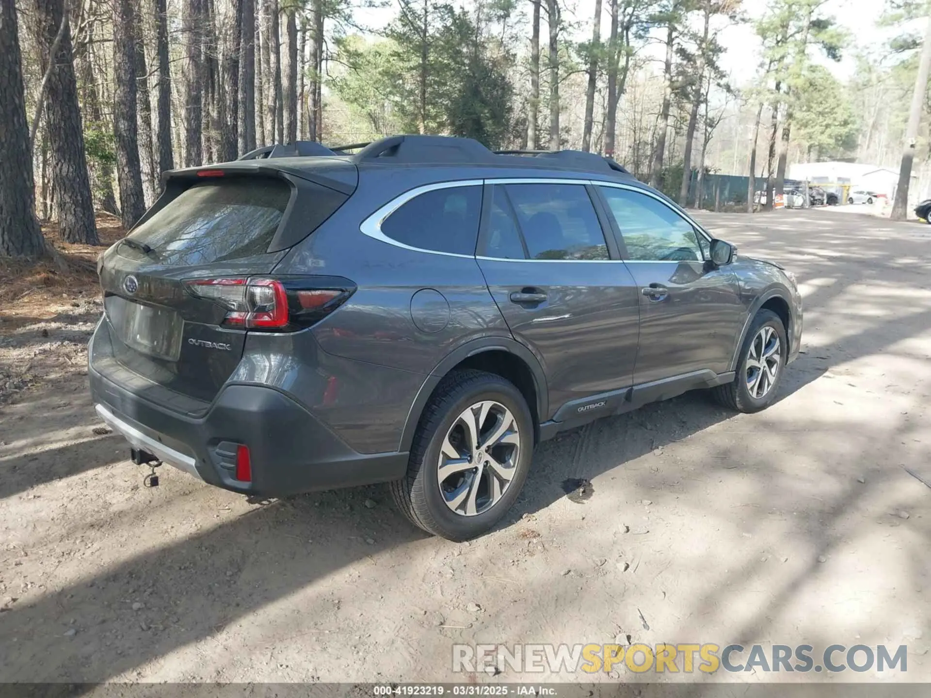 4 Photograph of a damaged car 4S4BTANC4L3269402 SUBARU OUTBACK 2020