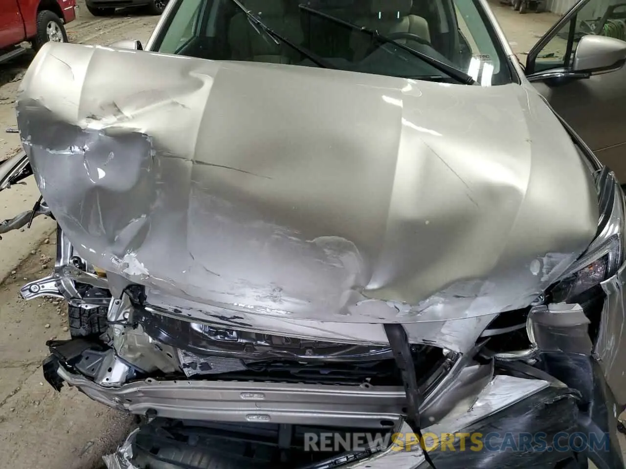 12 Photograph of a damaged car 4S4BTANC8L3205878 SUBARU OUTBACK 2020