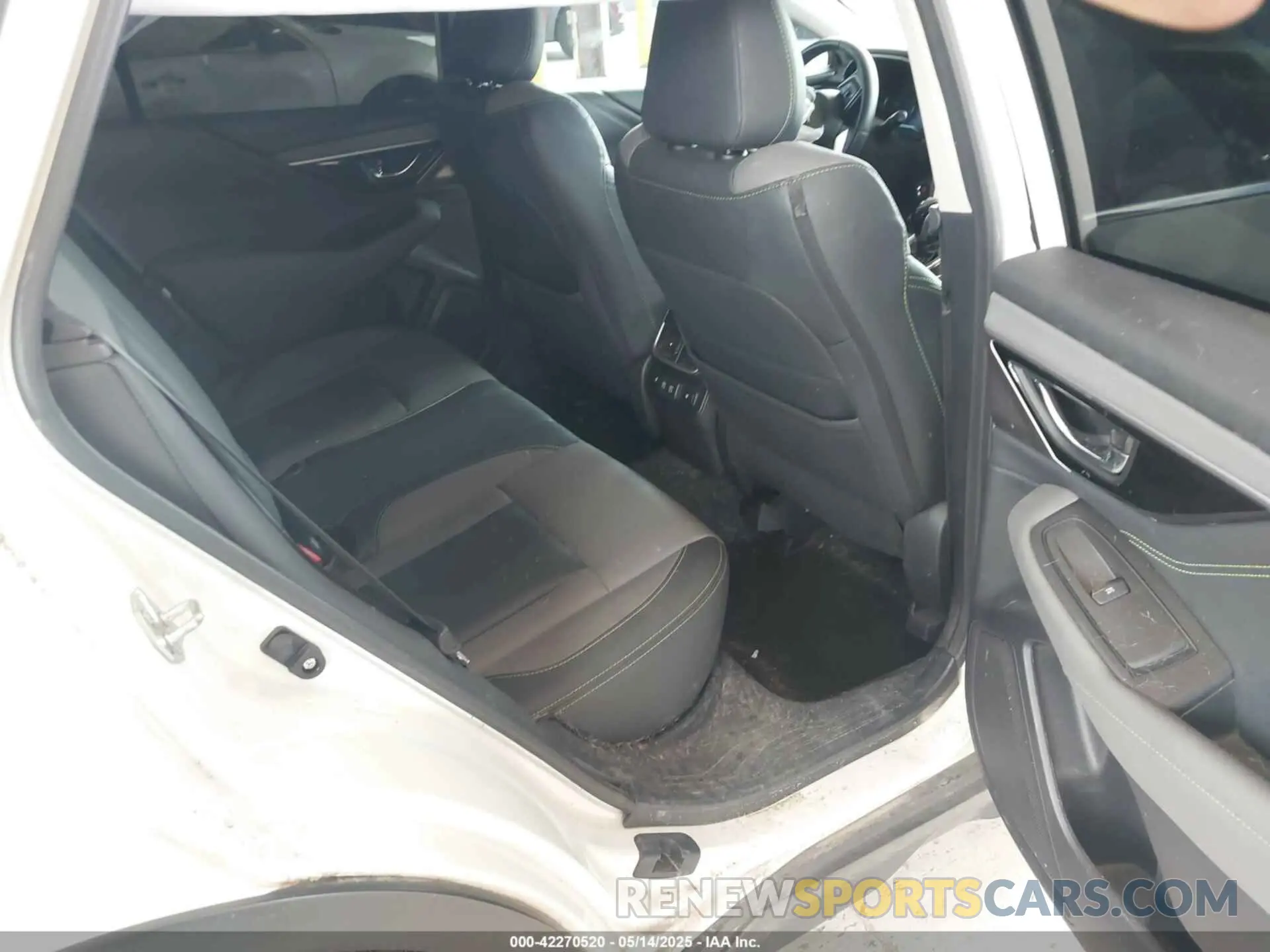 8 Фотография поврежденного автомобиля 4S4BTGKD1L3147127 SUBARU OUTBACK 2020