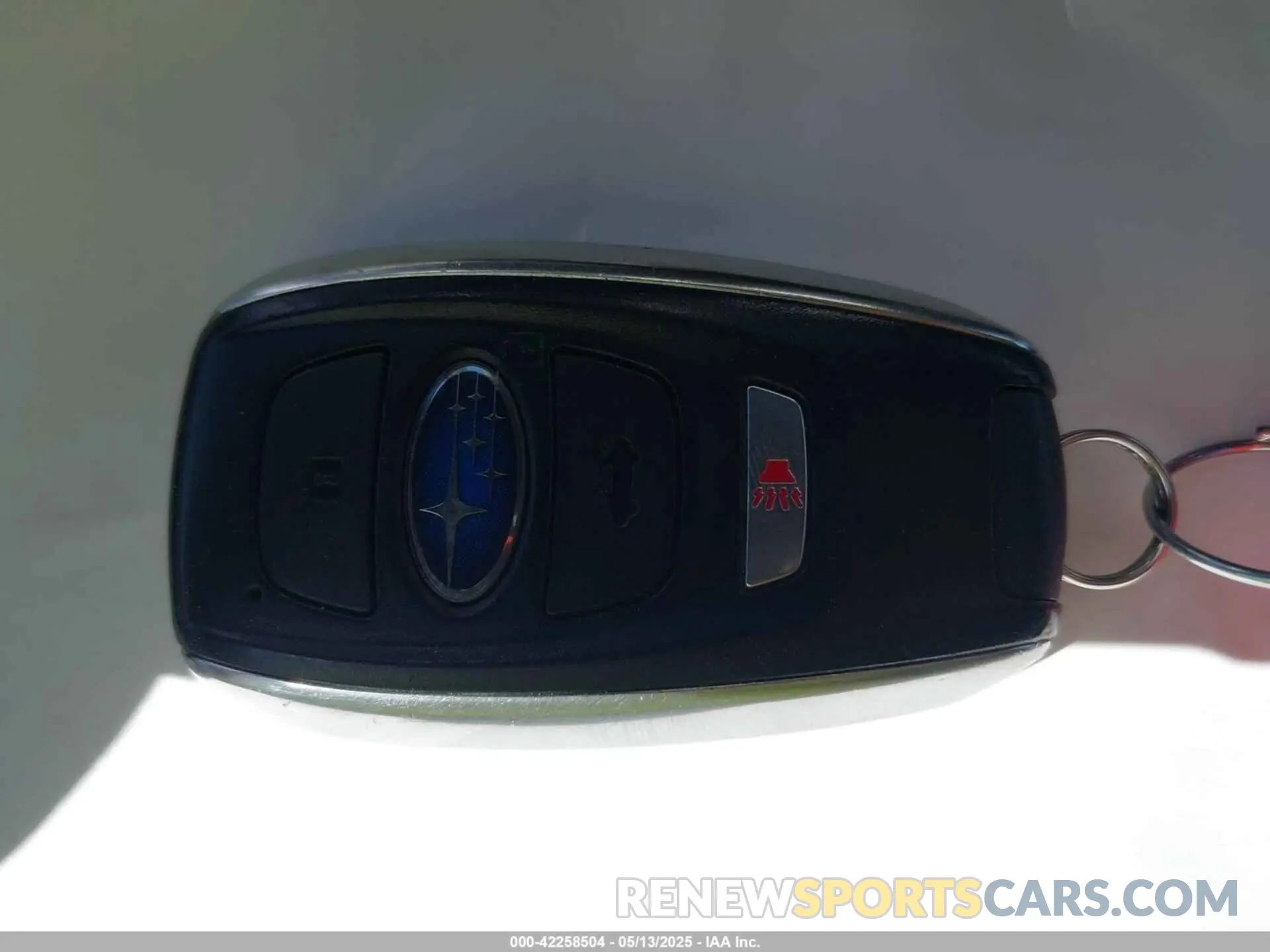 11 Photograph of a damaged car 4S4BTGND6L3143957 SUBARU OUTBACK 2020