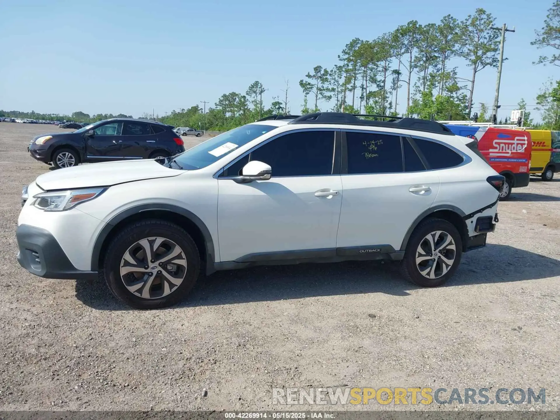 15 Photograph of a damaged car 4S4BTGND7L3108716 SUBARU OUTBACK 2020