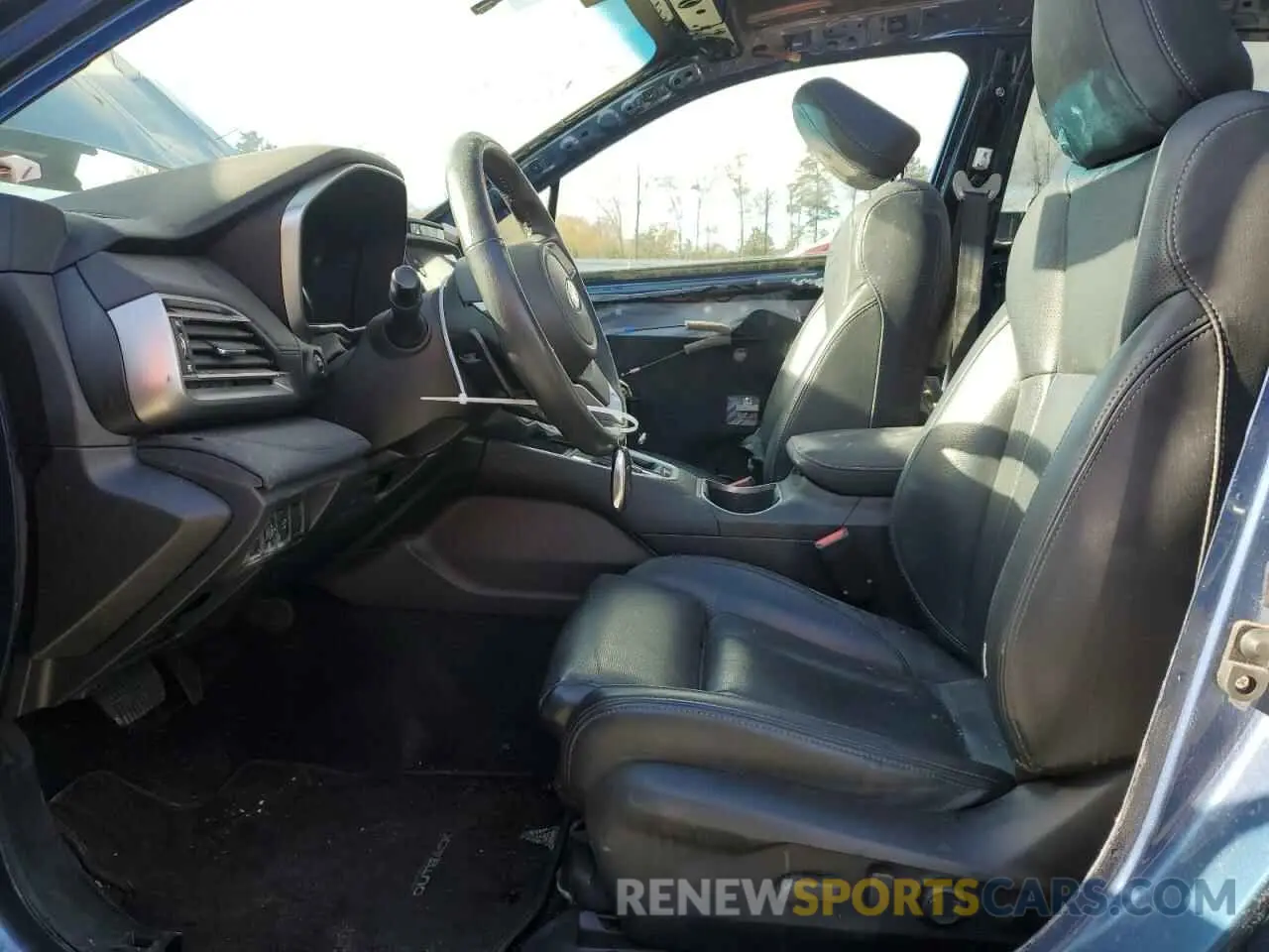 7 Photograph of a damaged car 4S4BTGND7L3222621 SUBARU OUTBACK 2020