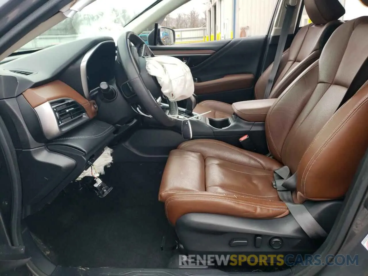 7 Photograph of a damaged car 4S4BTGPD7L3117381 SUBARU OUTBACK 2020