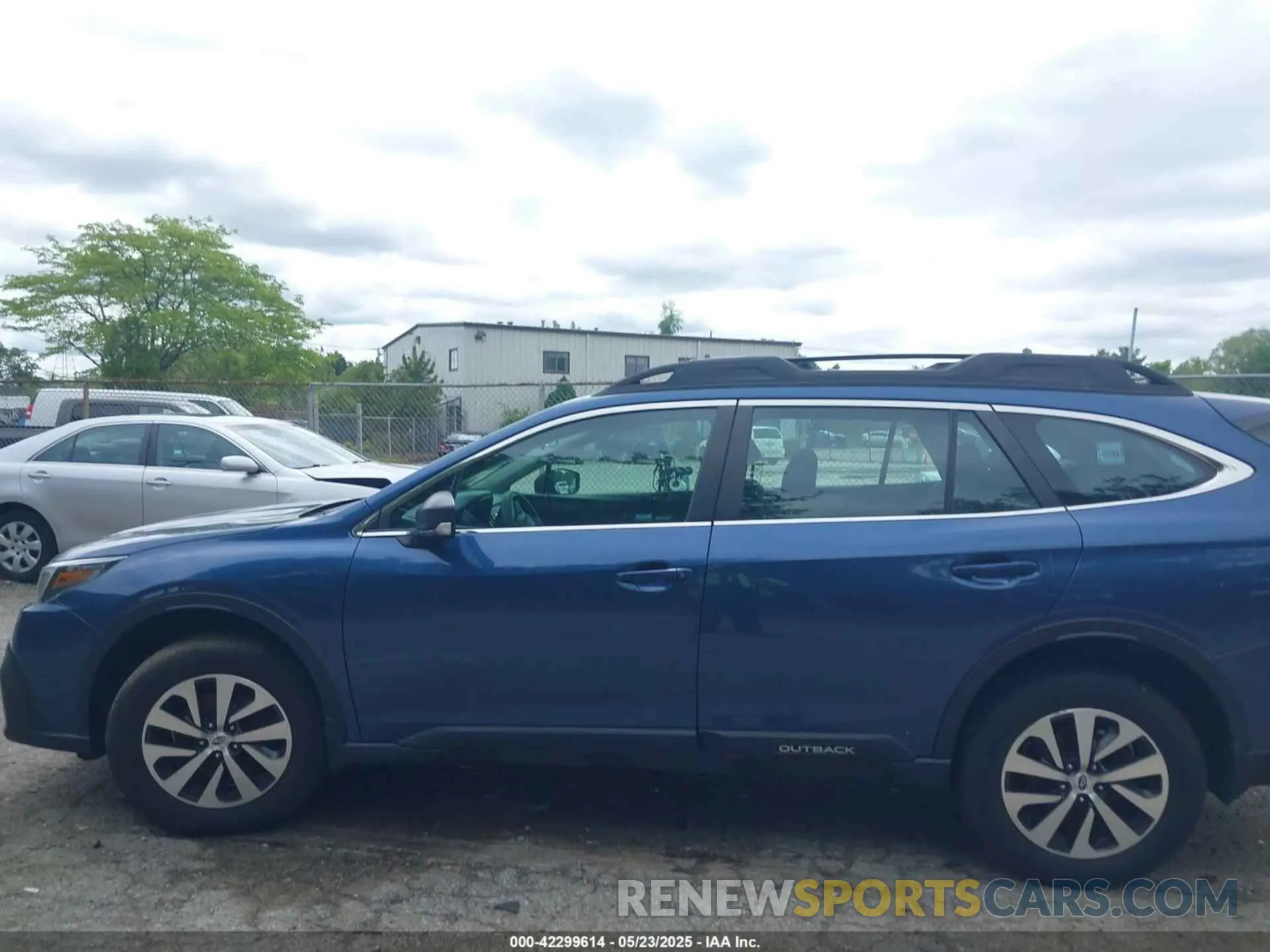 13 Photograph of a damaged car 4S4BTAAC7M3134308 SUBARU OUTBACK 2021