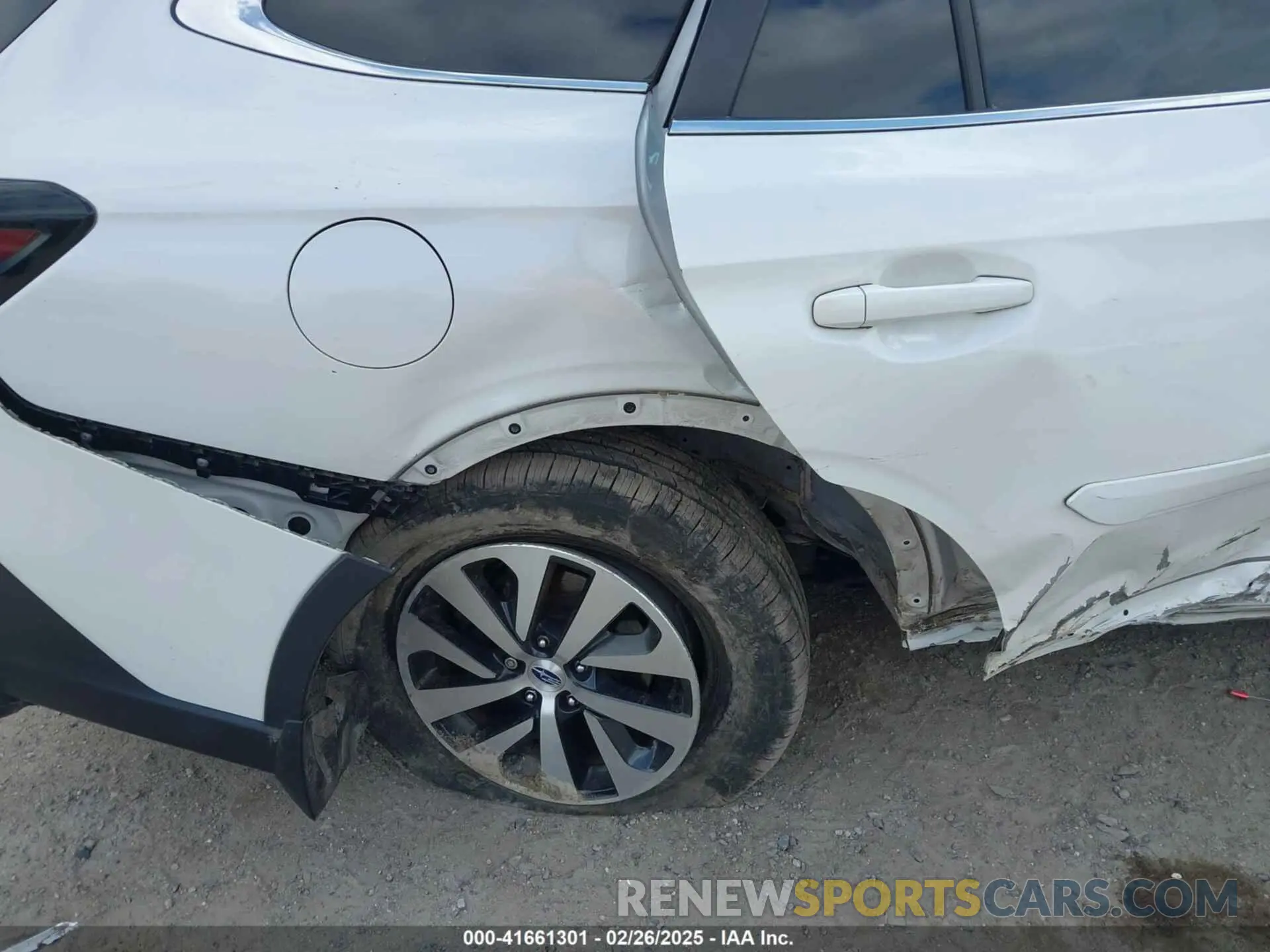 19 Фотография поврежденного автомобиля 4S4BTACC0M3211243 SUBARU OUTBACK 2021
