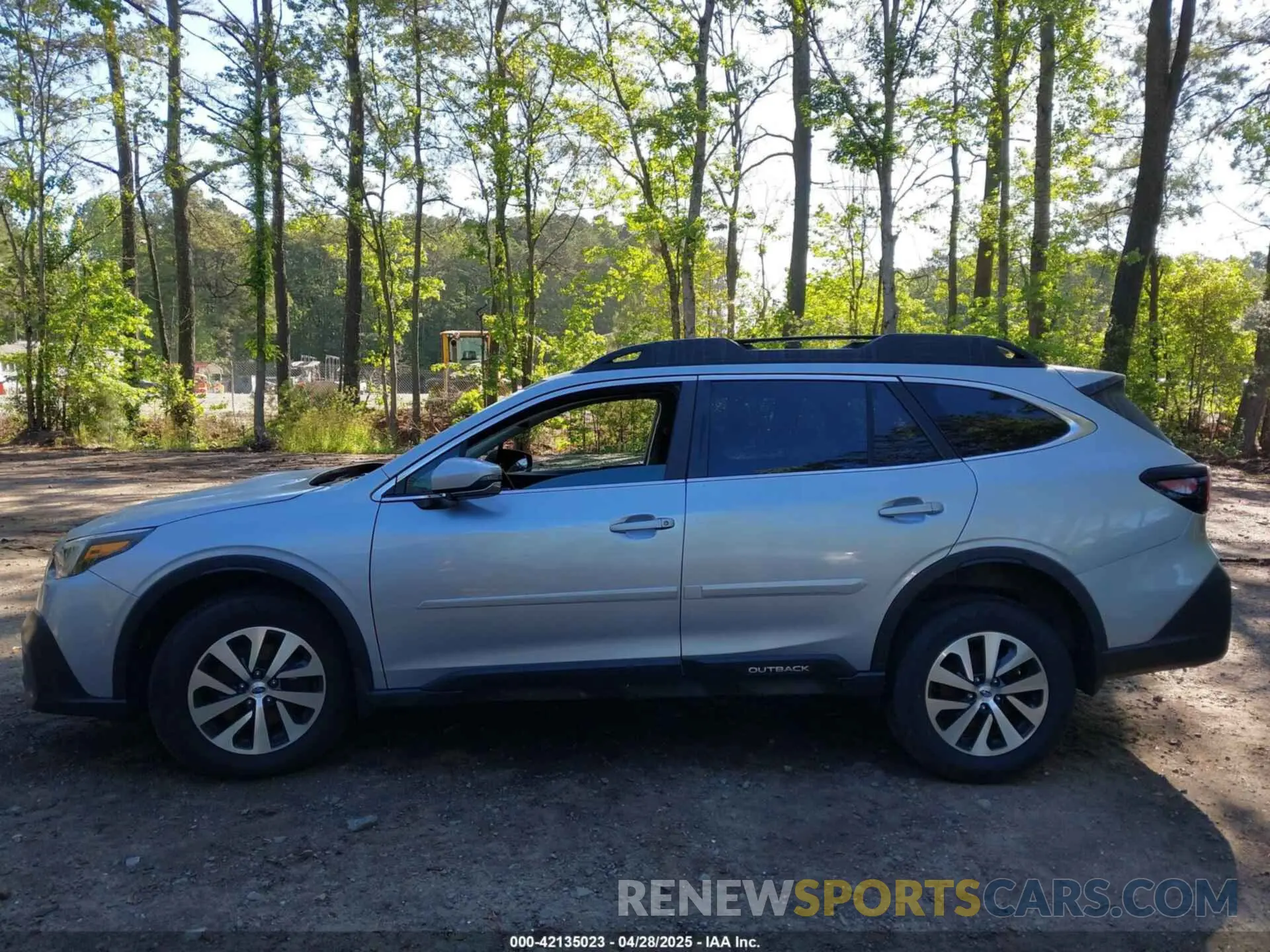 13 Photograph of a damaged car 4S4BTACC1M3210201 SUBARU OUTBACK 2021