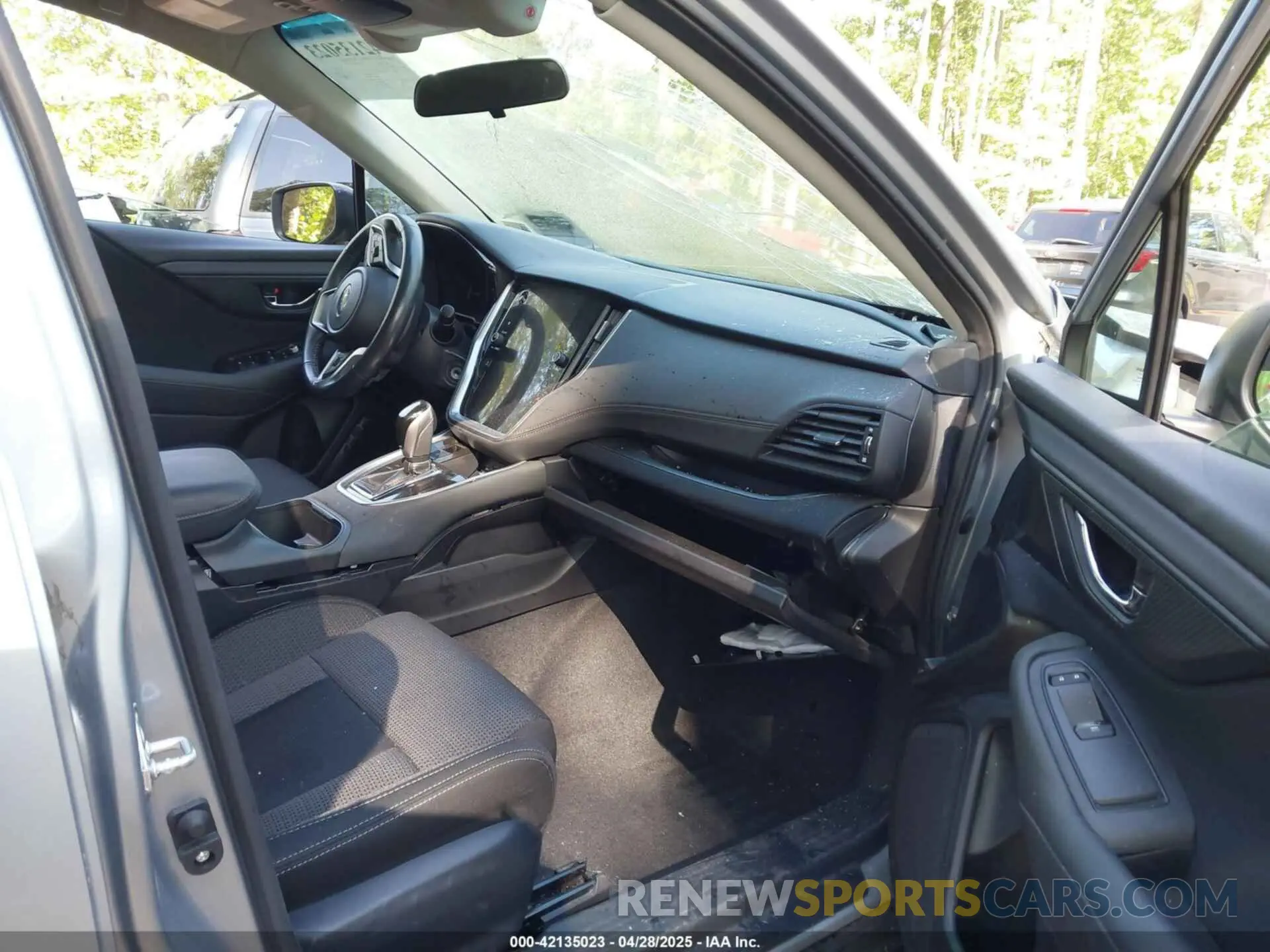 5 Photograph of a damaged car 4S4BTACC1M3210201 SUBARU OUTBACK 2021