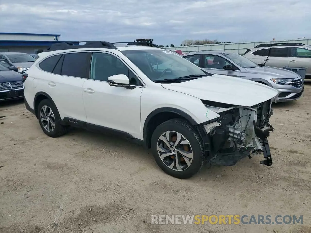 4 Photograph of a damaged car 4S4BTANC0M3108109 SUBARU OUTBACK 2021