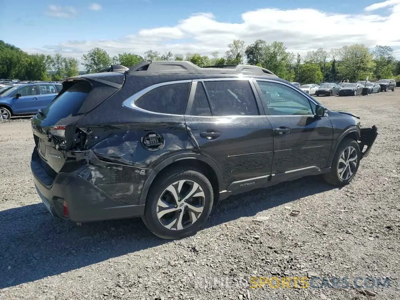 3 Photograph of a damaged car 4S4BTANC3M3112137 SUBARU OUTBACK 2021