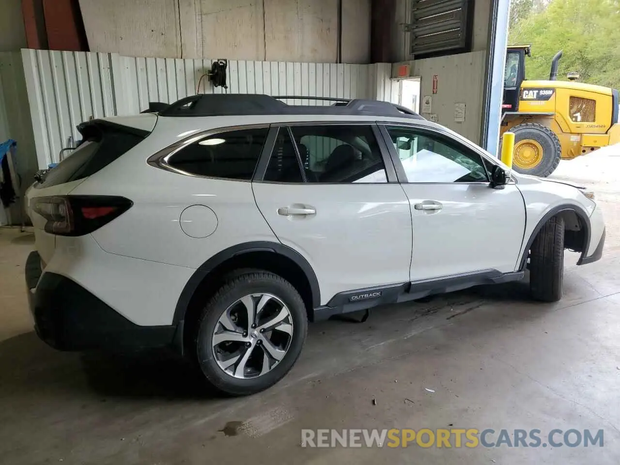 3 Photograph of a damaged car 4S4BTANC3M3207118 SUBARU OUTBACK 2021