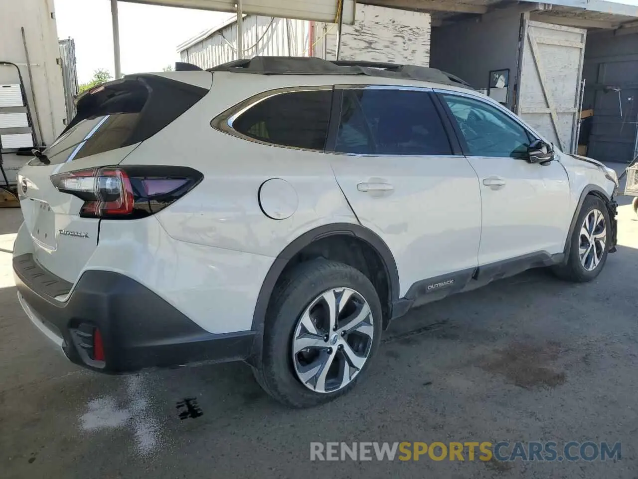 3 Photograph of a damaged car 4S4BTANC4M3150010 SUBARU OUTBACK 2021