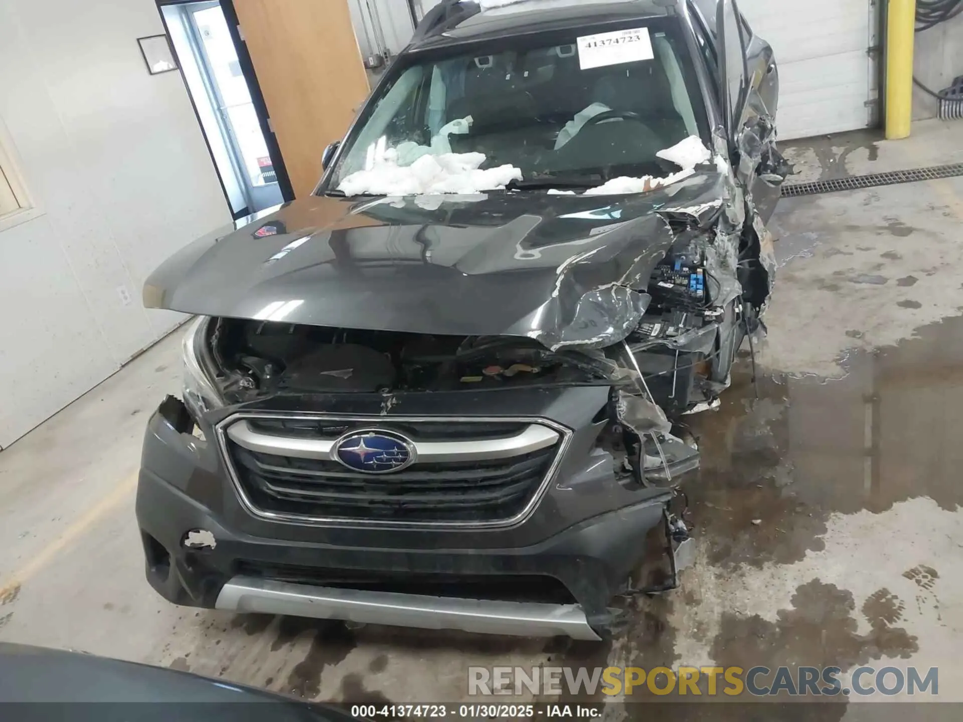 12 Photograph of a damaged car 4S4BTANC8M3108035 SUBARU OUTBACK 2021