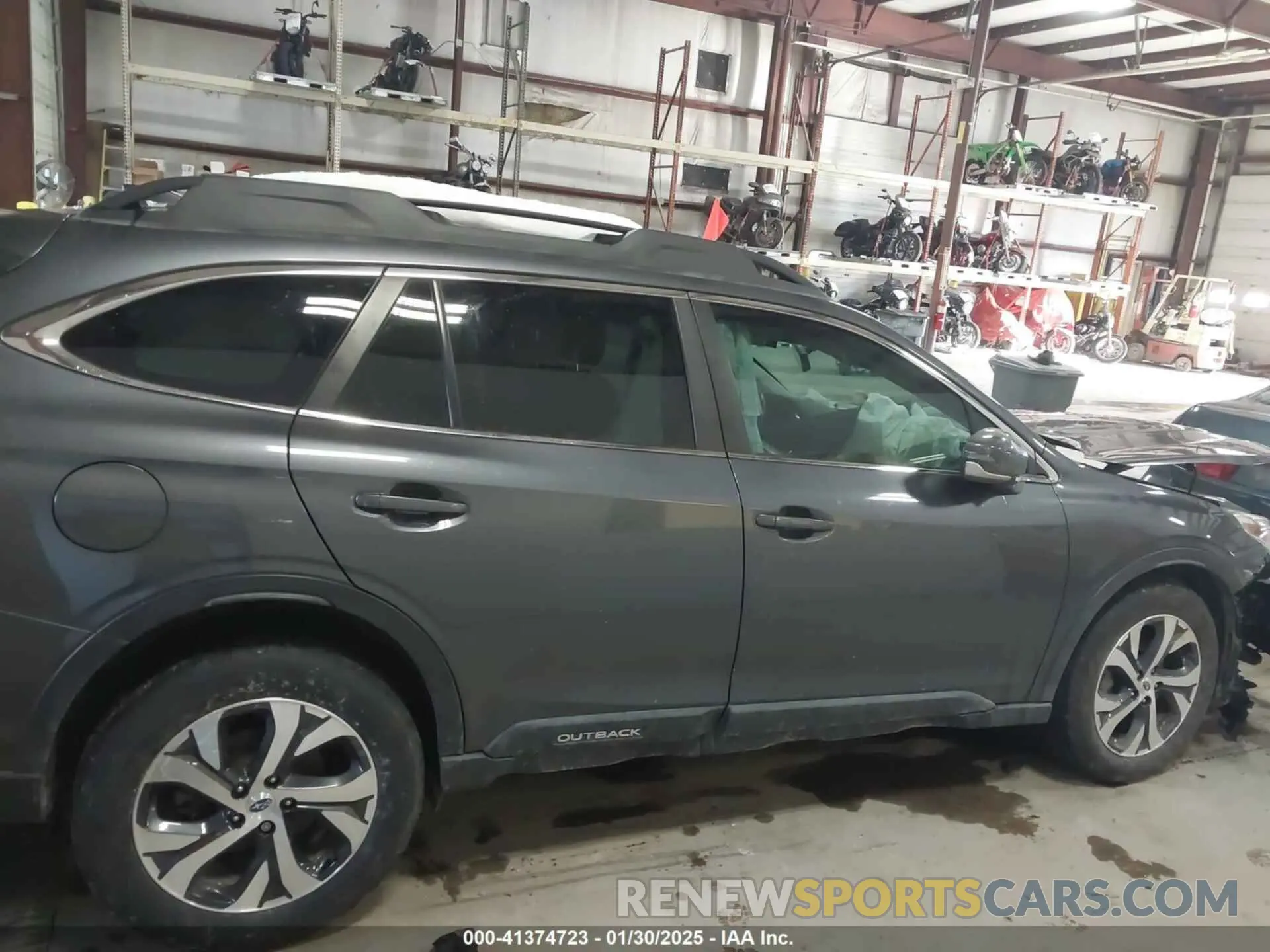 13 Photograph of a damaged car 4S4BTANC8M3108035 SUBARU OUTBACK 2021
