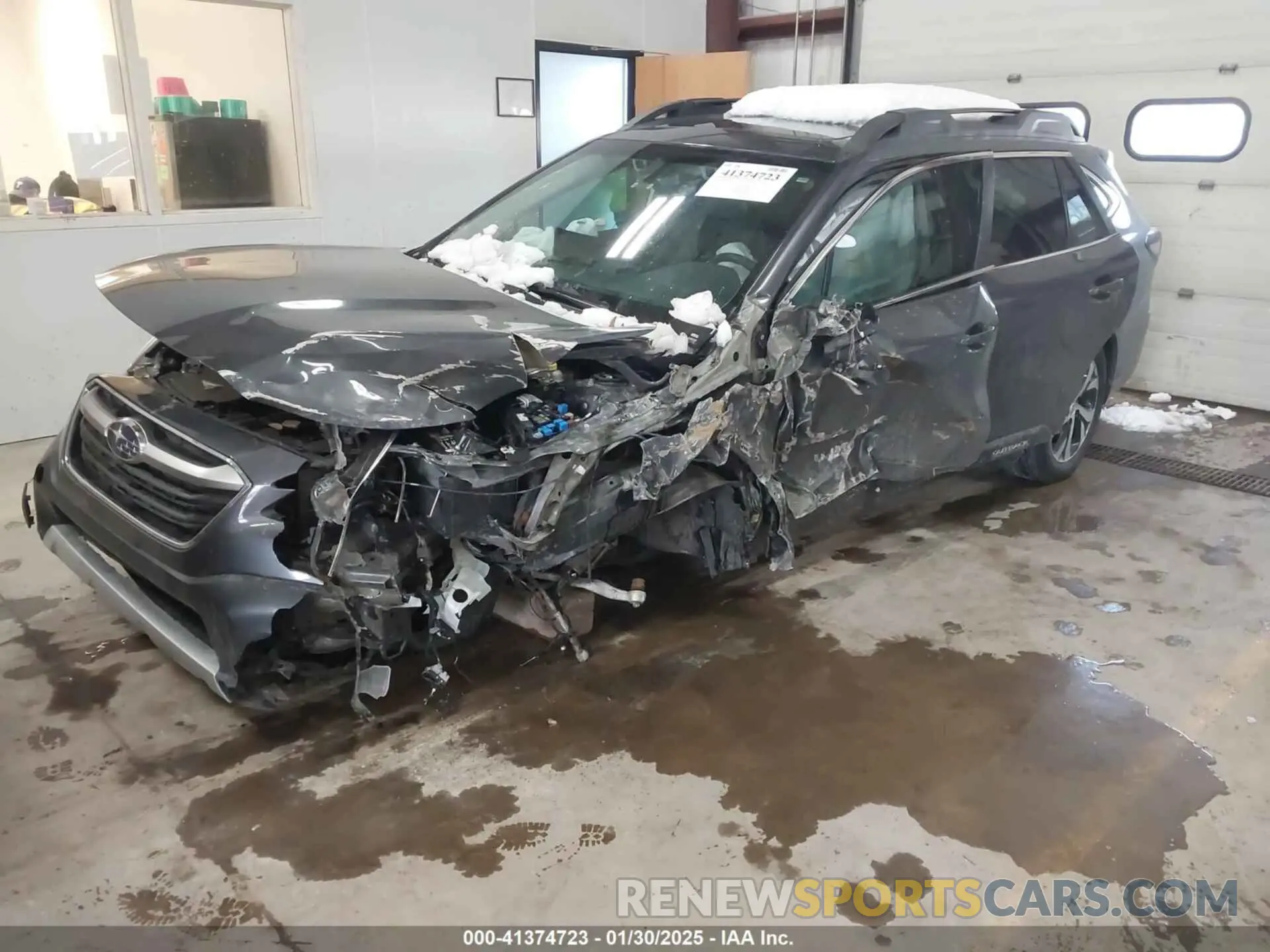 2 Photograph of a damaged car 4S4BTANC8M3108035 SUBARU OUTBACK 2021