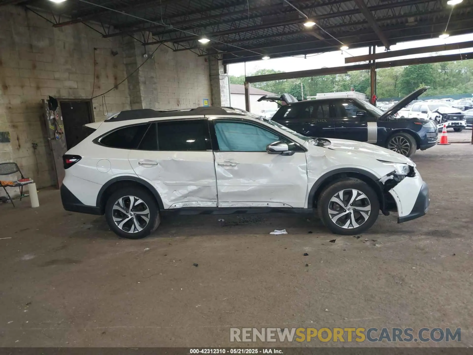 12 Photograph of a damaged car 4S4BTAPC0M3222768 SUBARU OUTBACK 2021