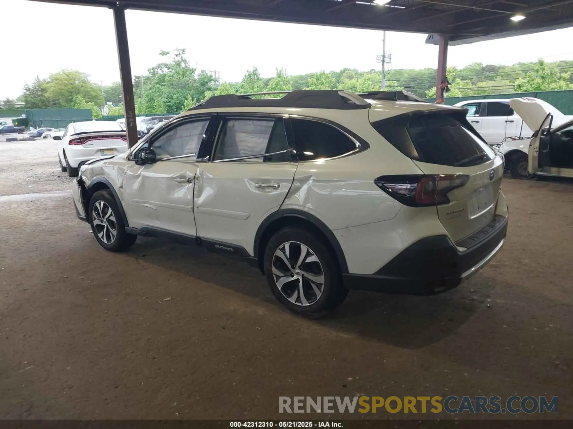 3 Photograph of a damaged car 4S4BTAPC0M3222768 SUBARU OUTBACK 2021