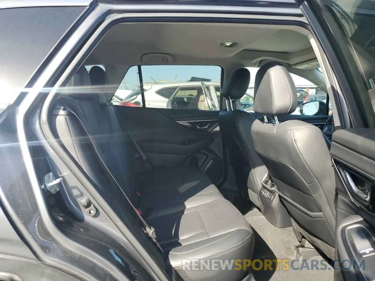 11 Photograph of a damaged car 4S4BTGND3M3170227 SUBARU OUTBACK 2021