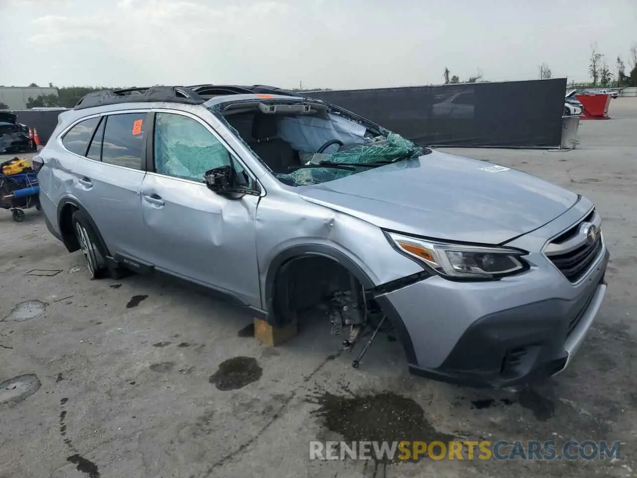 4 Photograph of a damaged car 4S4BTGNDXM3115208 SUBARU OUTBACK 2021