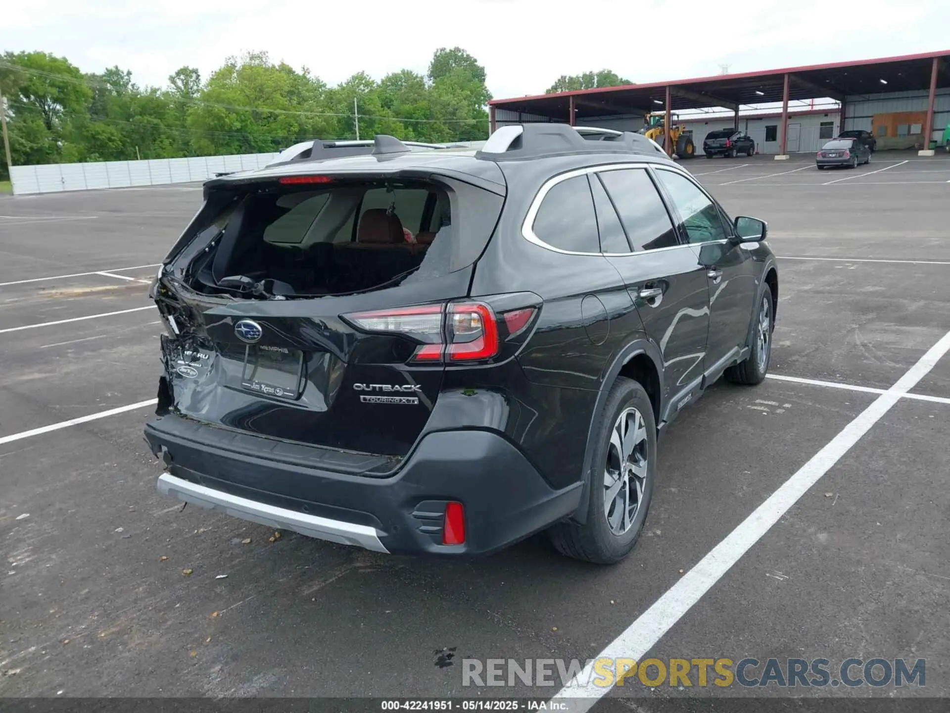 4 Photograph of a damaged car 4S4BTGPD6M3116384 SUBARU OUTBACK 2021
