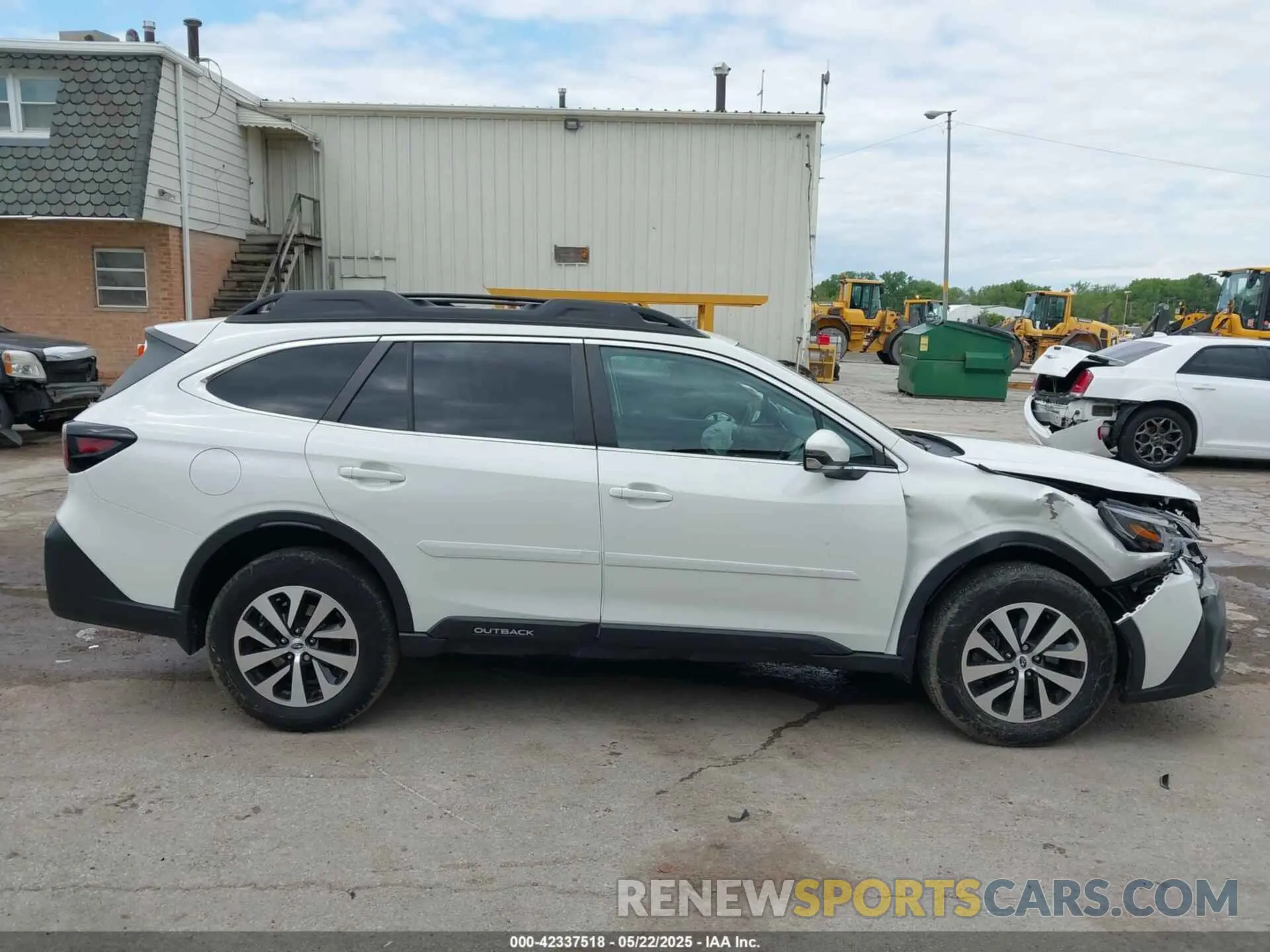 13 Photograph of a damaged car 4S4BTAFC7N3220552 SUBARU OUTBACK 2022