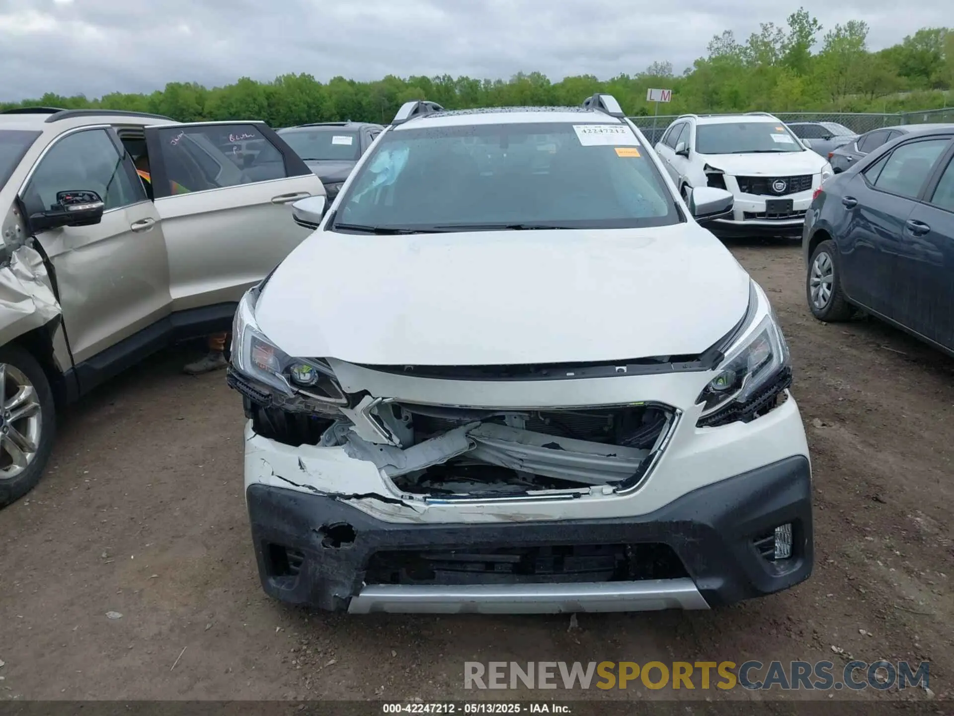 12 Photograph of a damaged car 4S4BTAPC1N3217113 SUBARU OUTBACK 2022