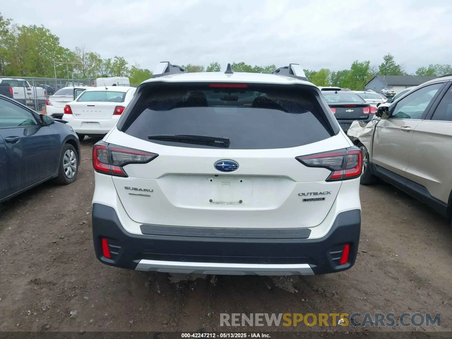 16 Photograph of a damaged car 4S4BTAPC1N3217113 SUBARU OUTBACK 2022