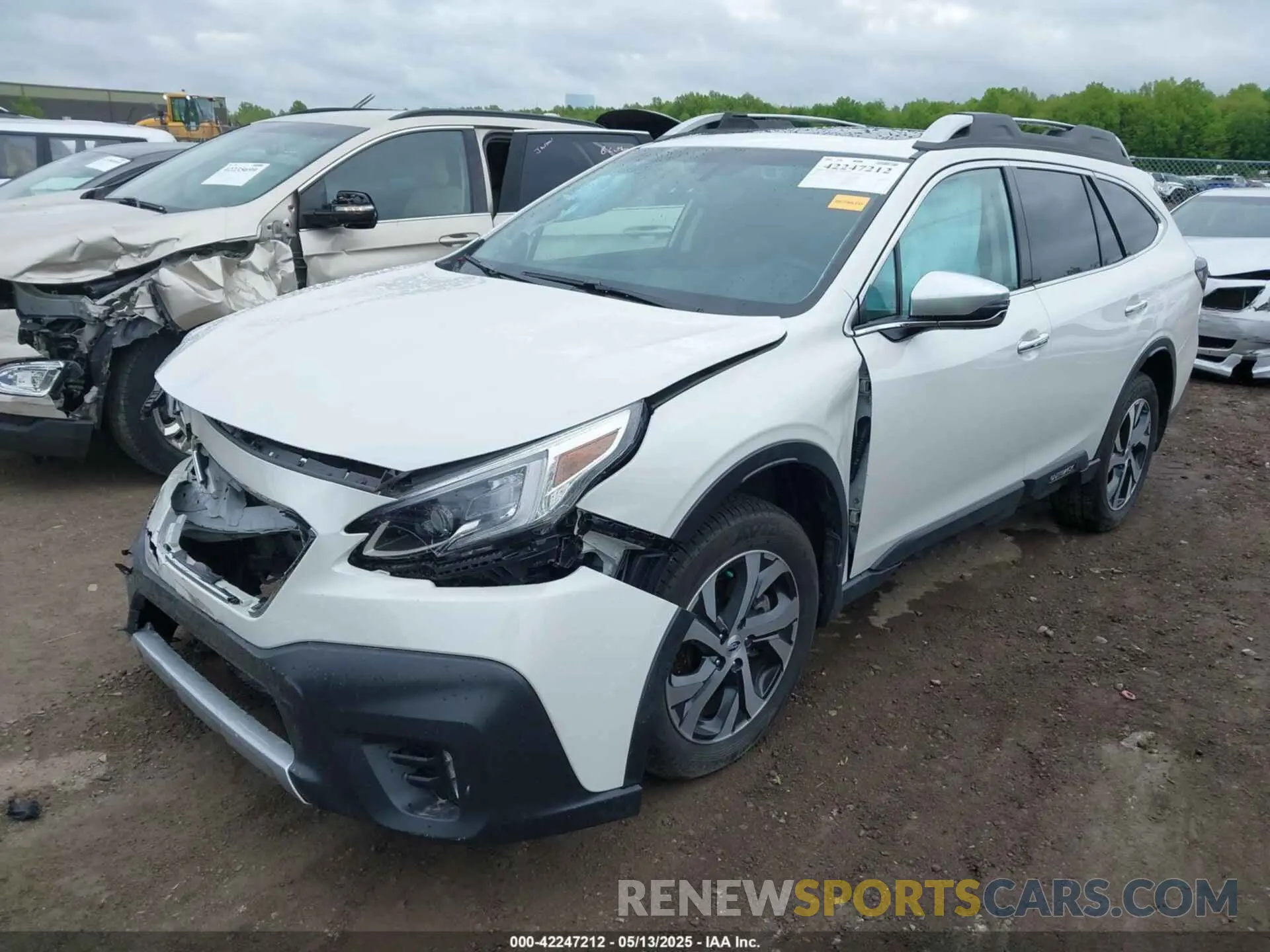 2 Photograph of a damaged car 4S4BTAPC1N3217113 SUBARU OUTBACK 2022