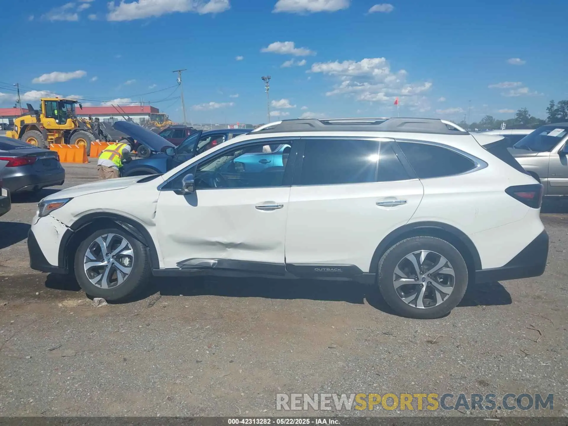 14 Photograph of a damaged car 4S4BTAPC8N3228237 SUBARU OUTBACK 2022