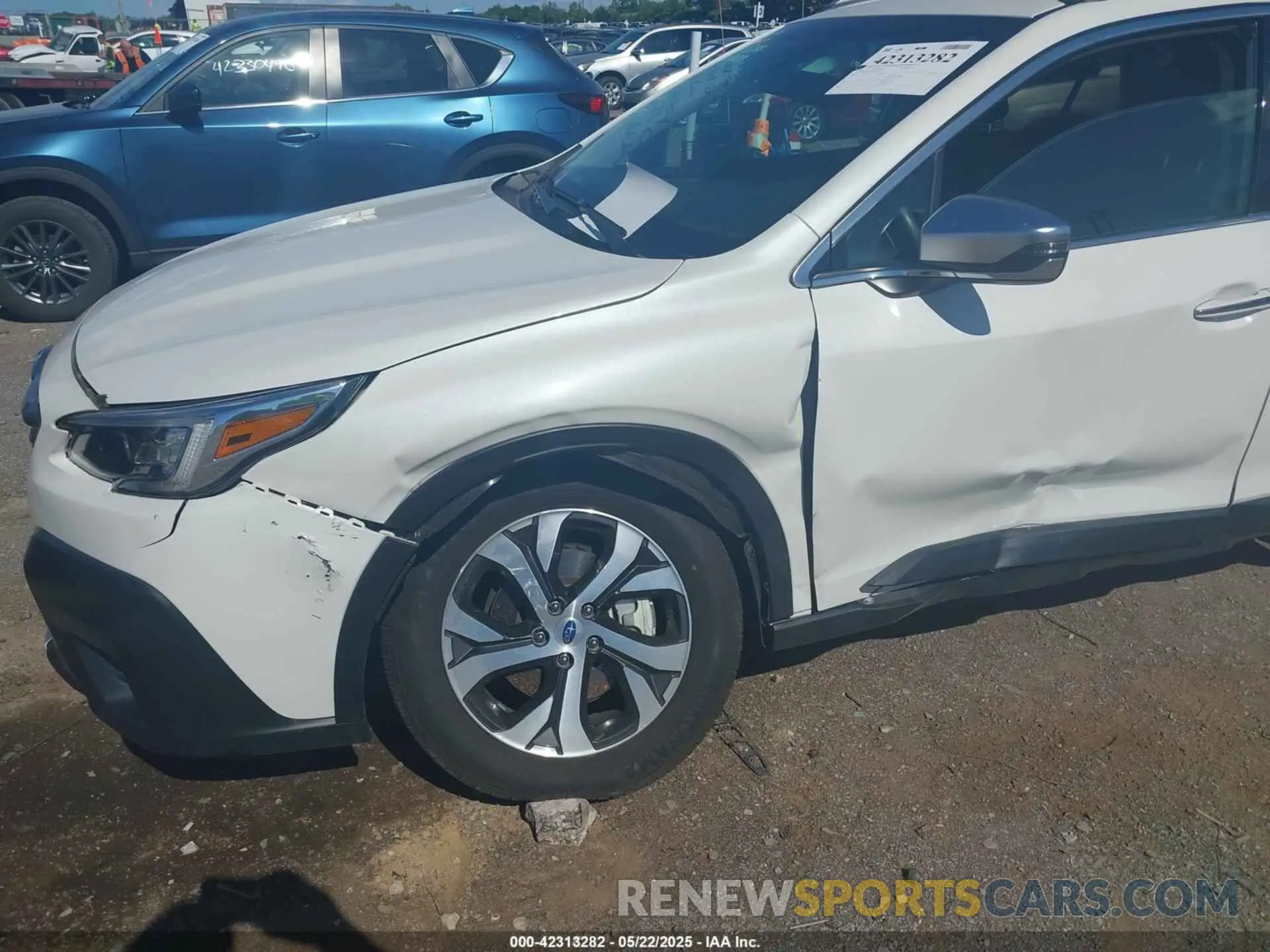 6 Photograph of a damaged car 4S4BTAPC8N3228237 SUBARU OUTBACK 2022