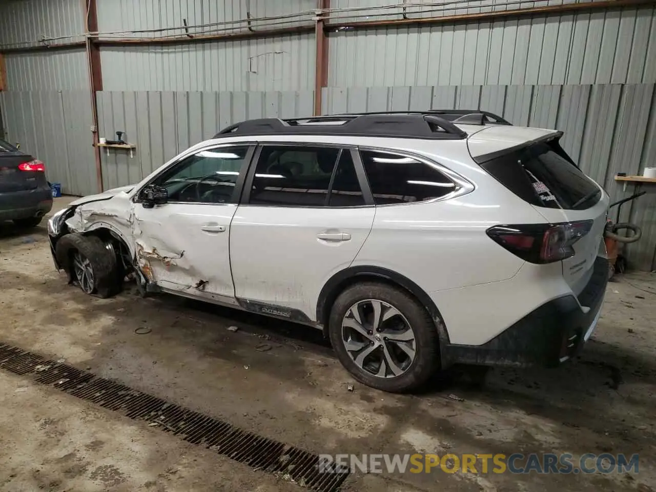 2 Photograph of a damaged car 4S4BTGND4N3101743 SUBARU OUTBACK 2022