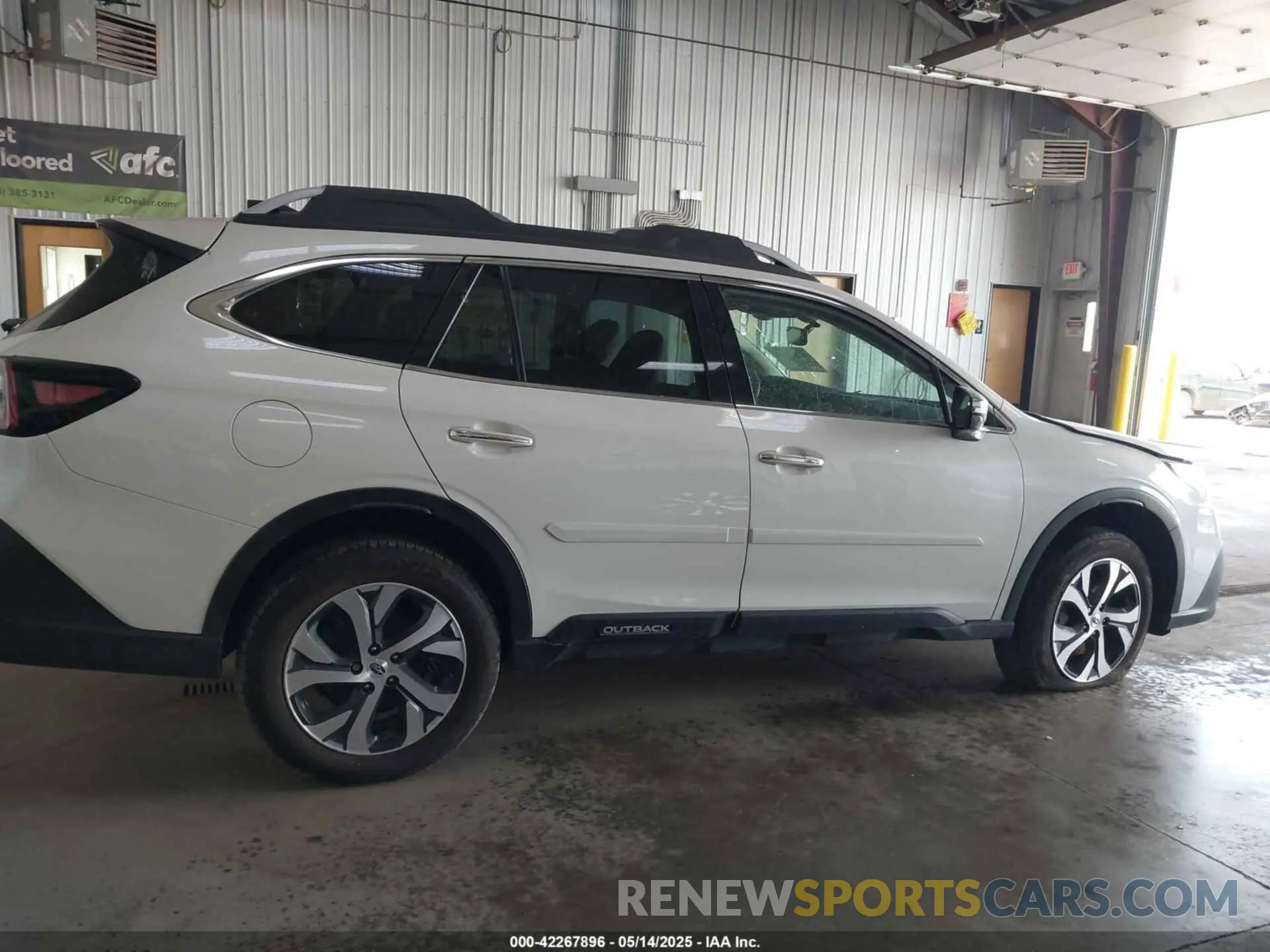 13 Photograph of a damaged car 4S4BTGPD9N3281654 SUBARU OUTBACK 2022