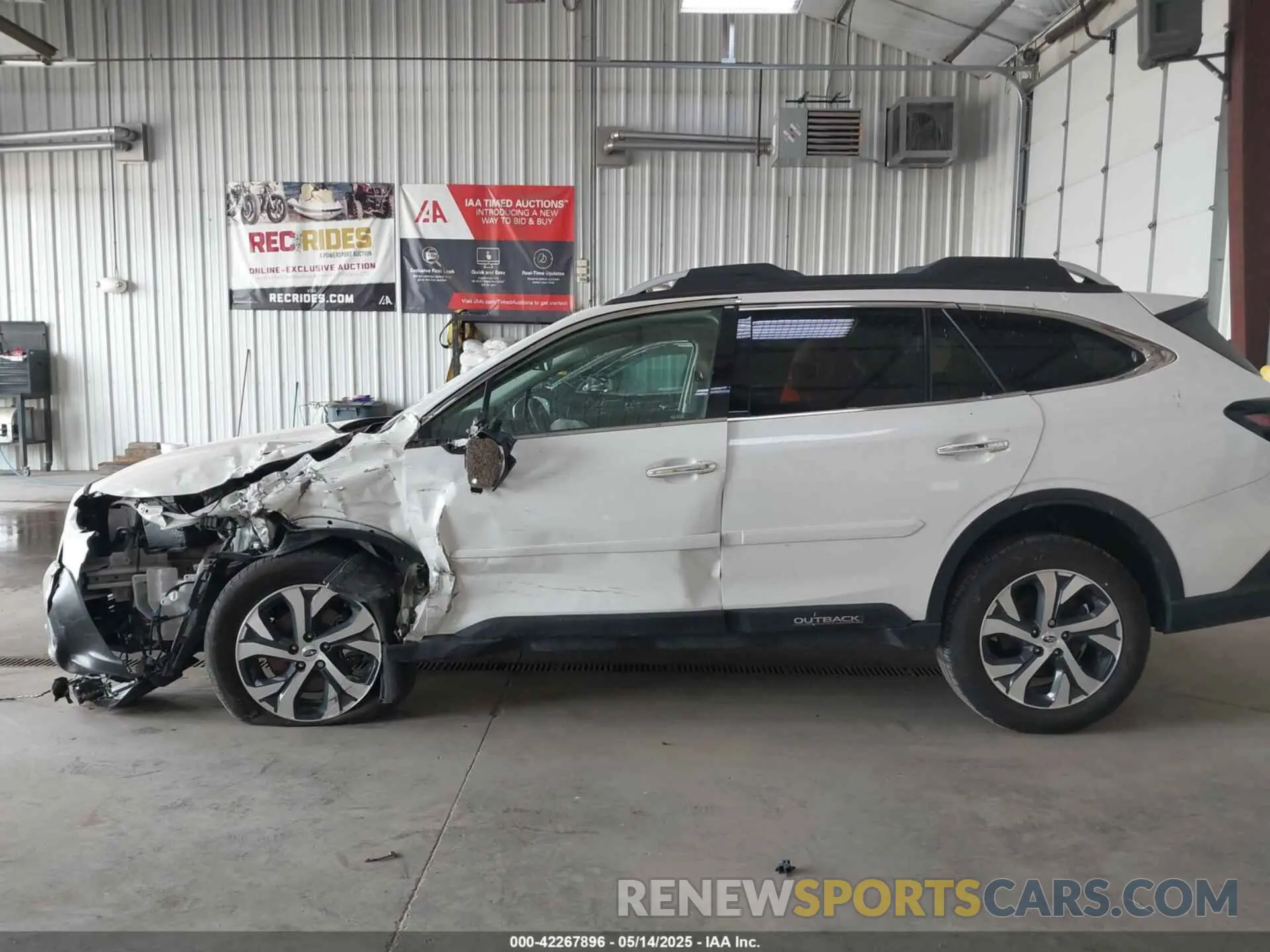 14 Photograph of a damaged car 4S4BTGPD9N3281654 SUBARU OUTBACK 2022