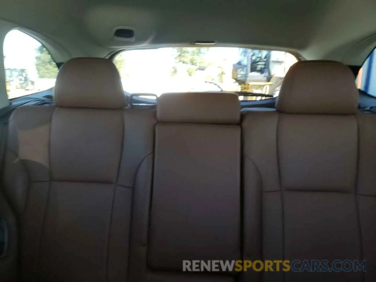 10 Photograph of a damaged car 4S4BTGPDXN3172913 SUBARU OUTBACK 2022
