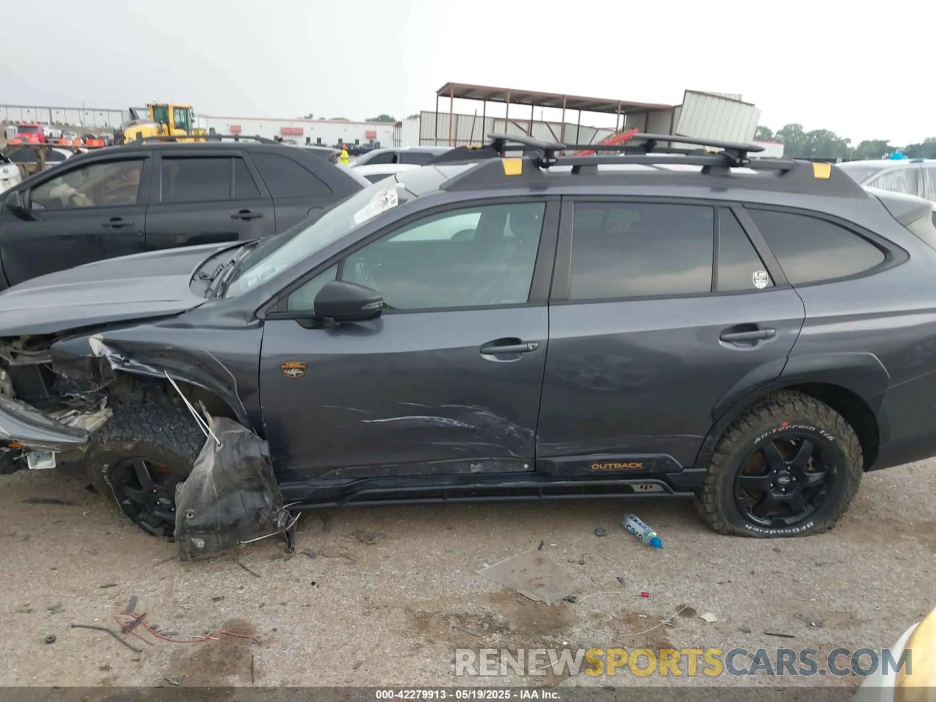 13 Photograph of a damaged car 4S4BTGUDXN3139737 SUBARU OUTBACK 2022