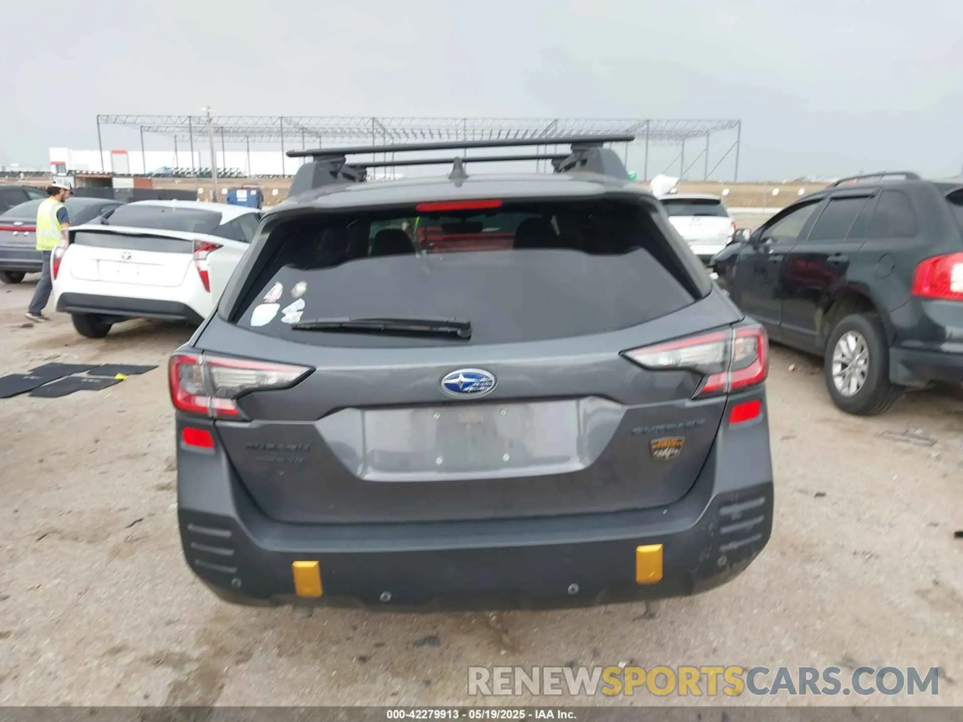 15 Photograph of a damaged car 4S4BTGUDXN3139737 SUBARU OUTBACK 2022