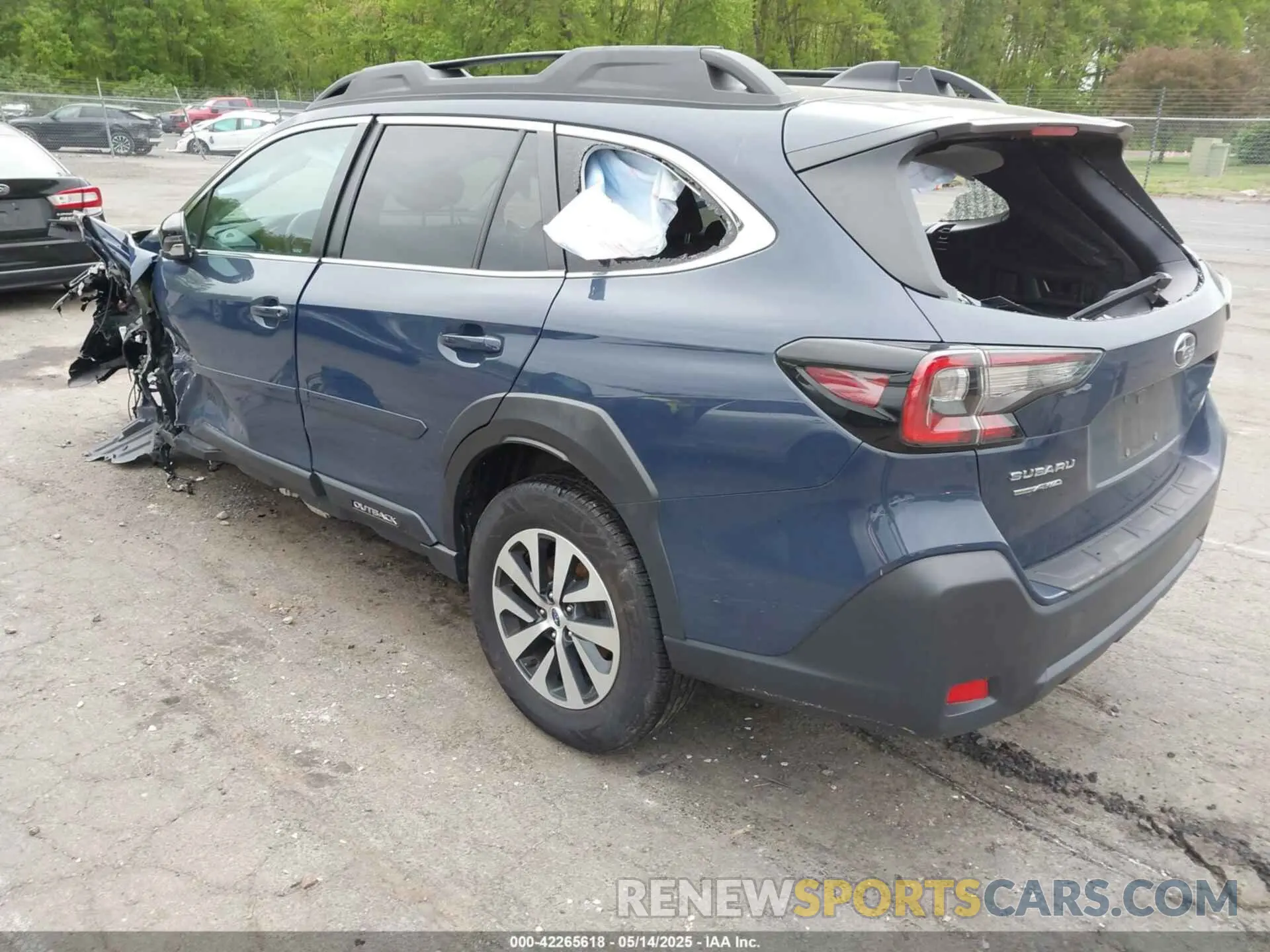 3 Photograph of a damaged car 4S4BTACC2P3191596 SUBARU OUTBACK 2023