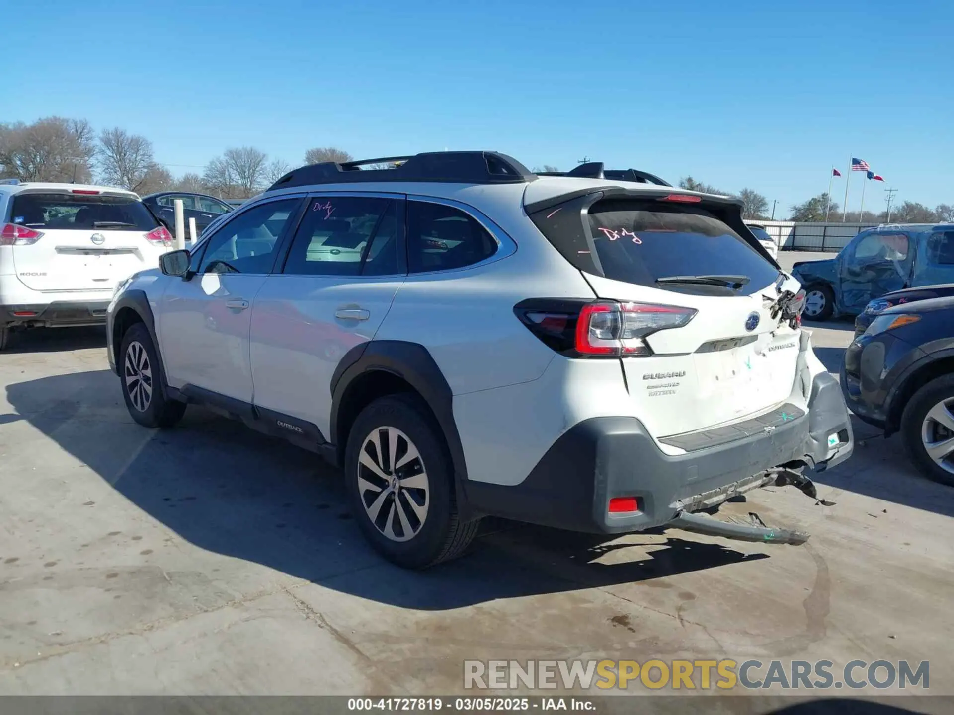 14 Photograph of a damaged car 4S4BTACC9P3169255 SUBARU OUTBACK 2023