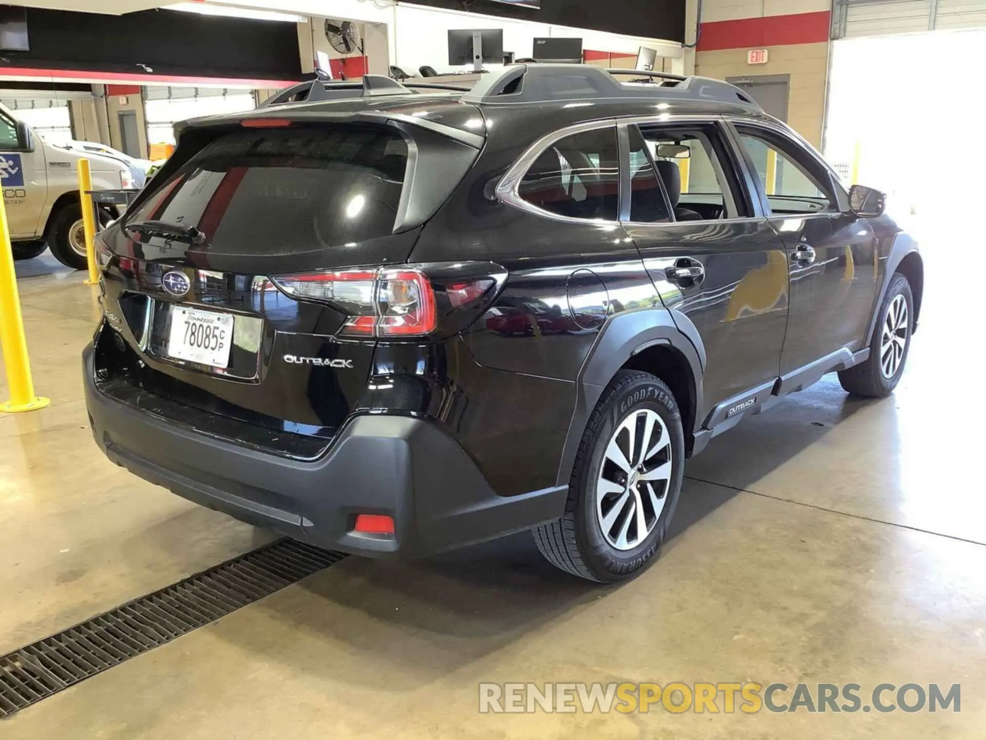 6 Photograph of a damaged car 4S4BTADC8P3149559 SUBARU OUTBACK 2023