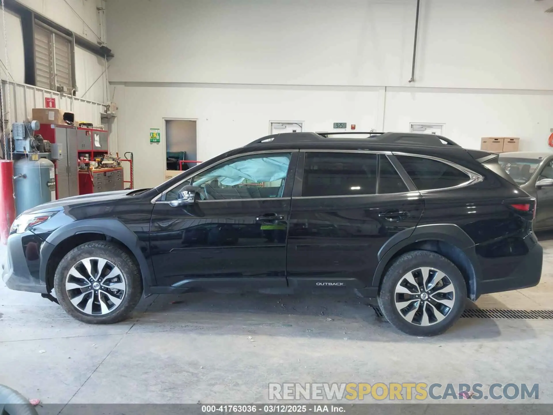 14 Photograph of a damaged car 4S4BTANC2P3139768 SUBARU OUTBACK 2023
