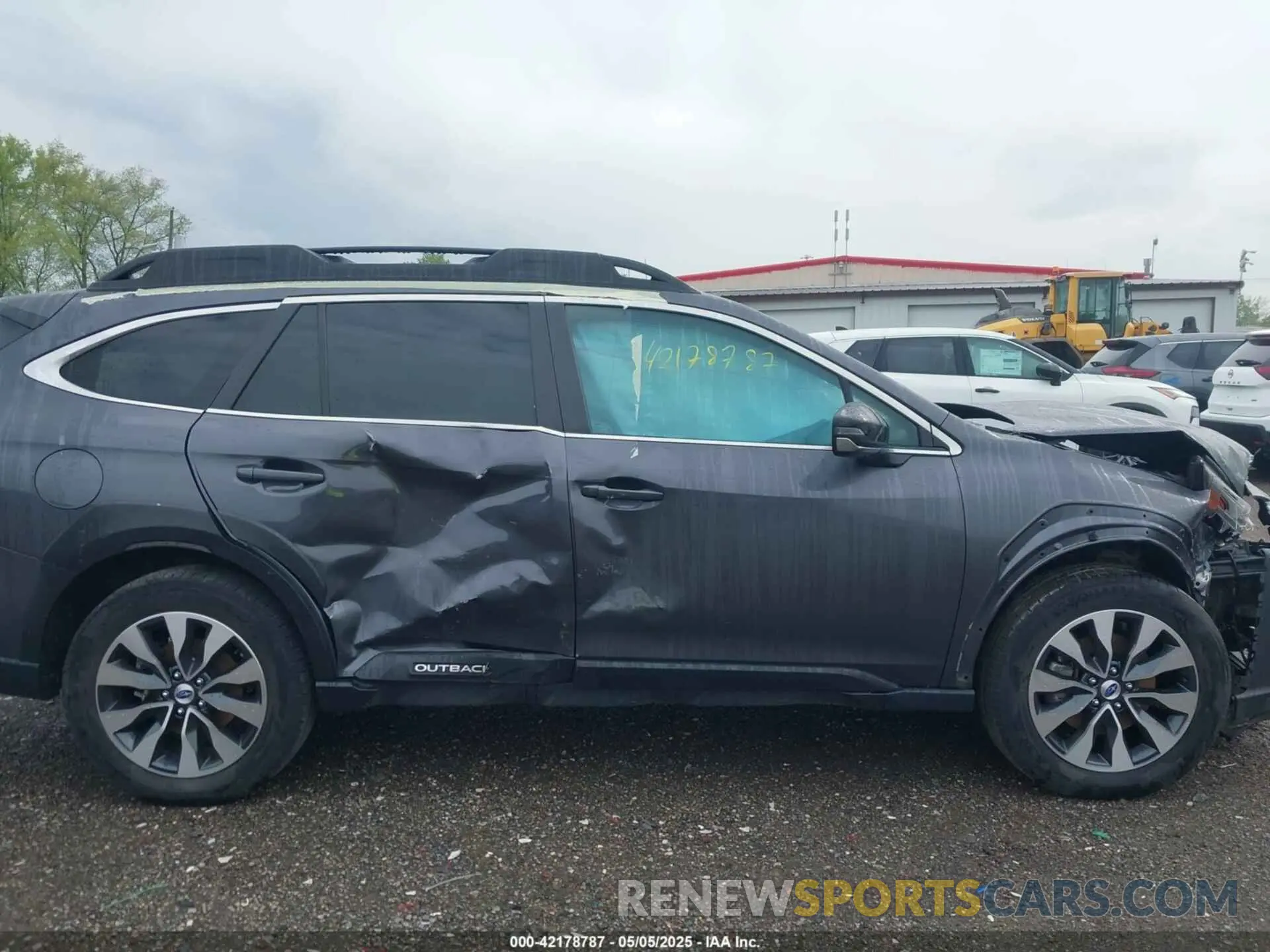 13 Photograph of a damaged car 4S4BTANCXP3124726 SUBARU OUTBACK 2023