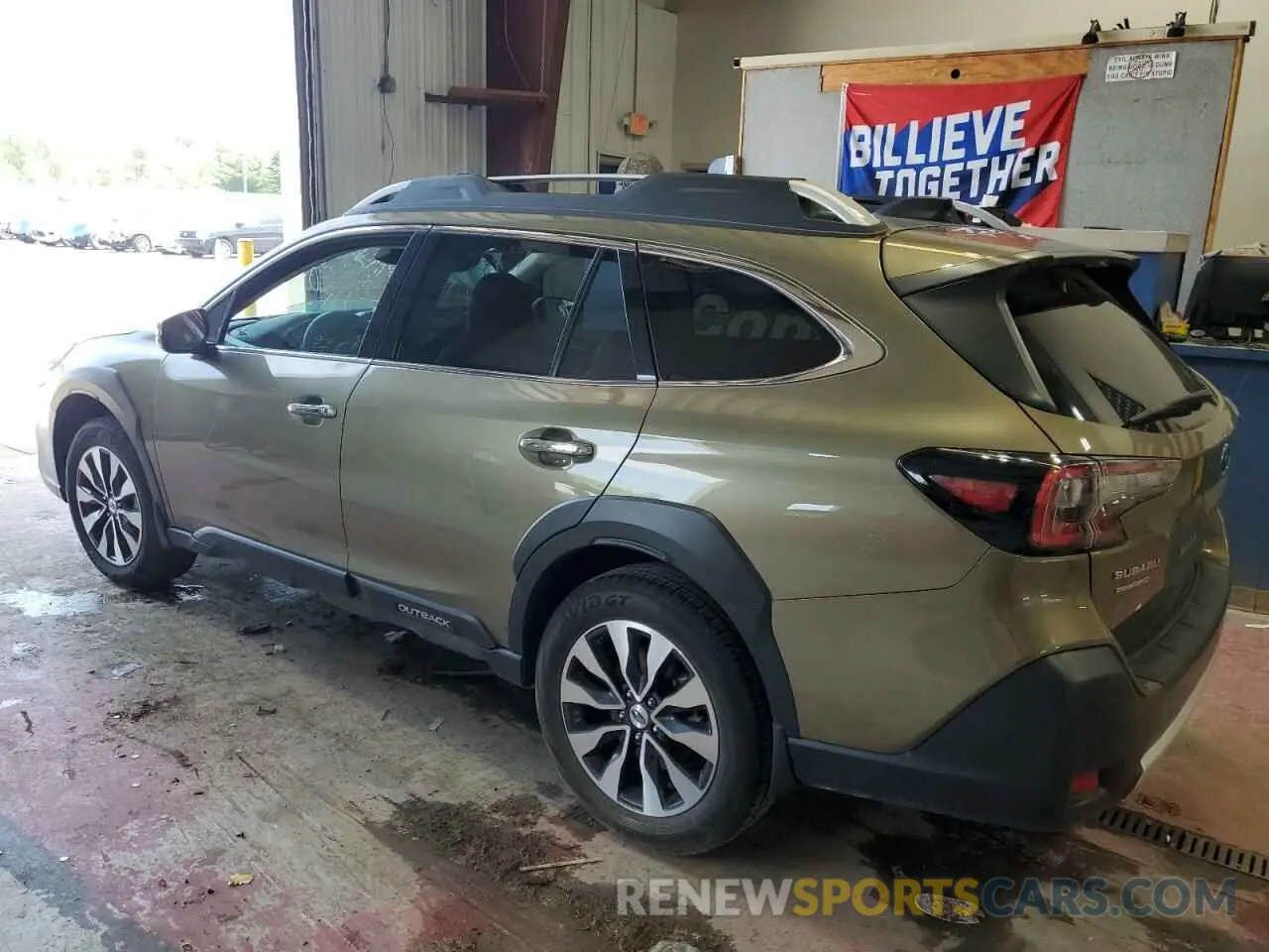 2 Photograph of a damaged car 4S4BTAPCXPX172711 SUBARU OUTBACK 2023